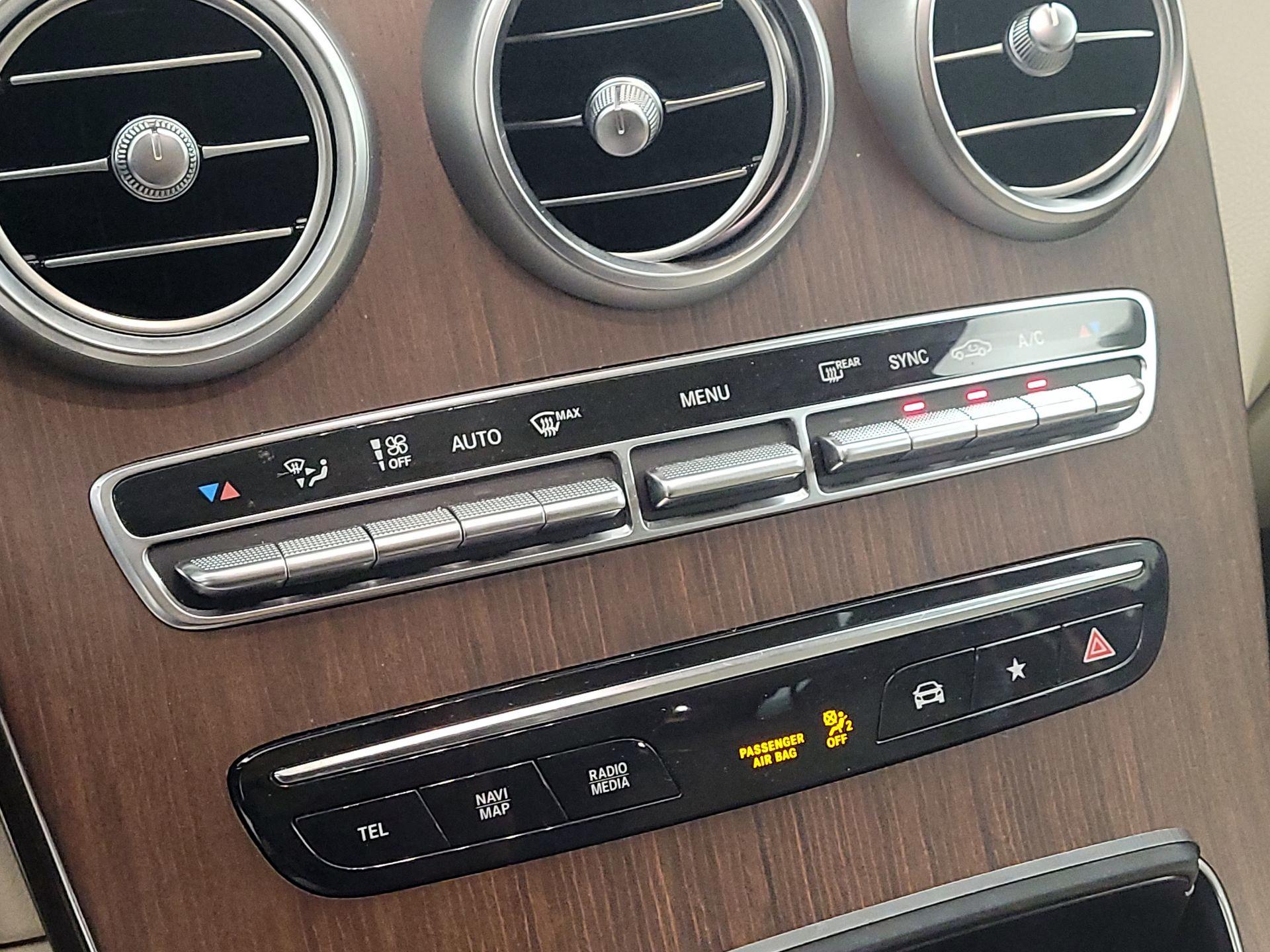 Thumbnail: 2020 Mercedes-Benz GLC - 16