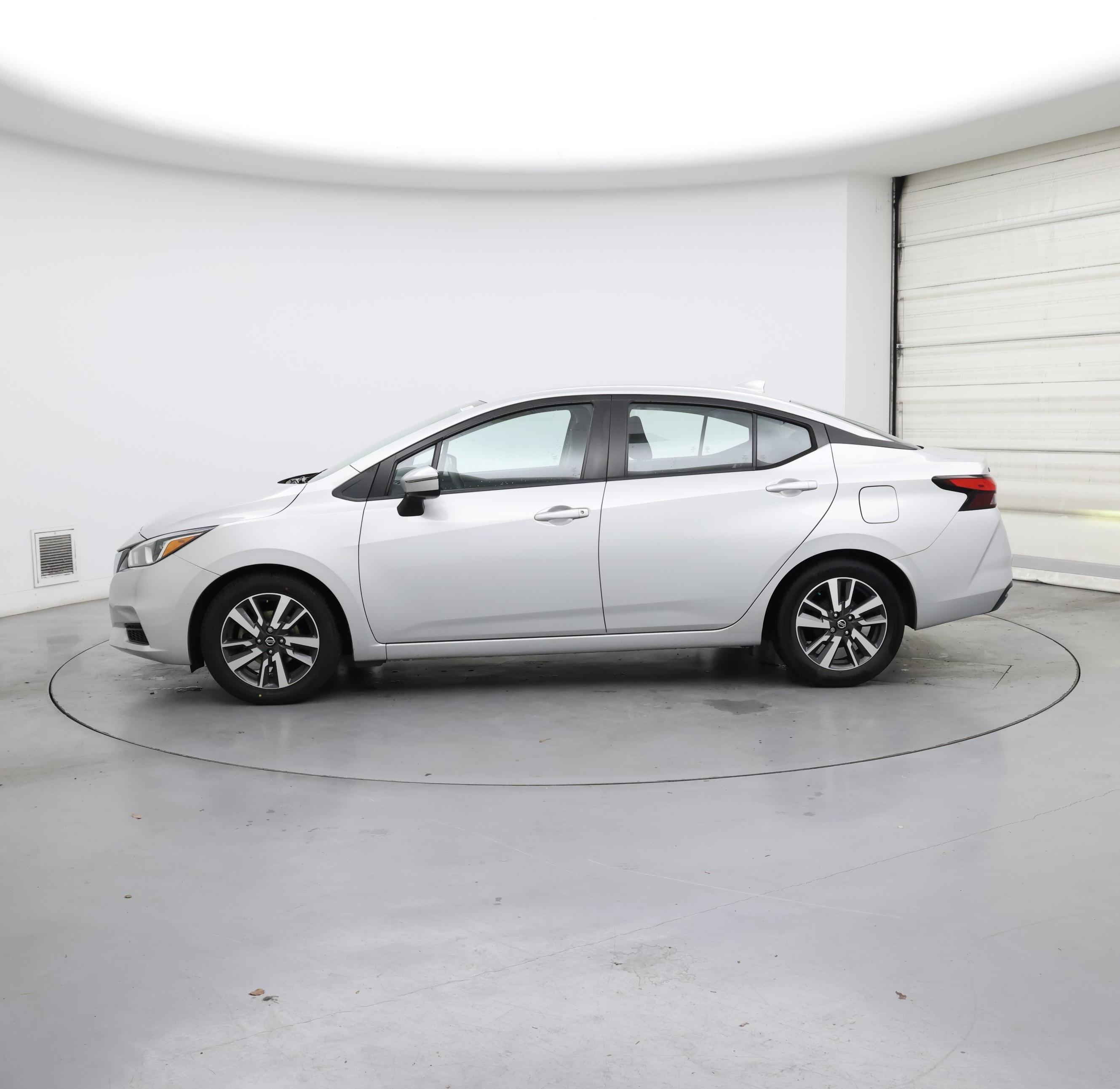 Thumbnail: 2020 Nissan Versa - 3