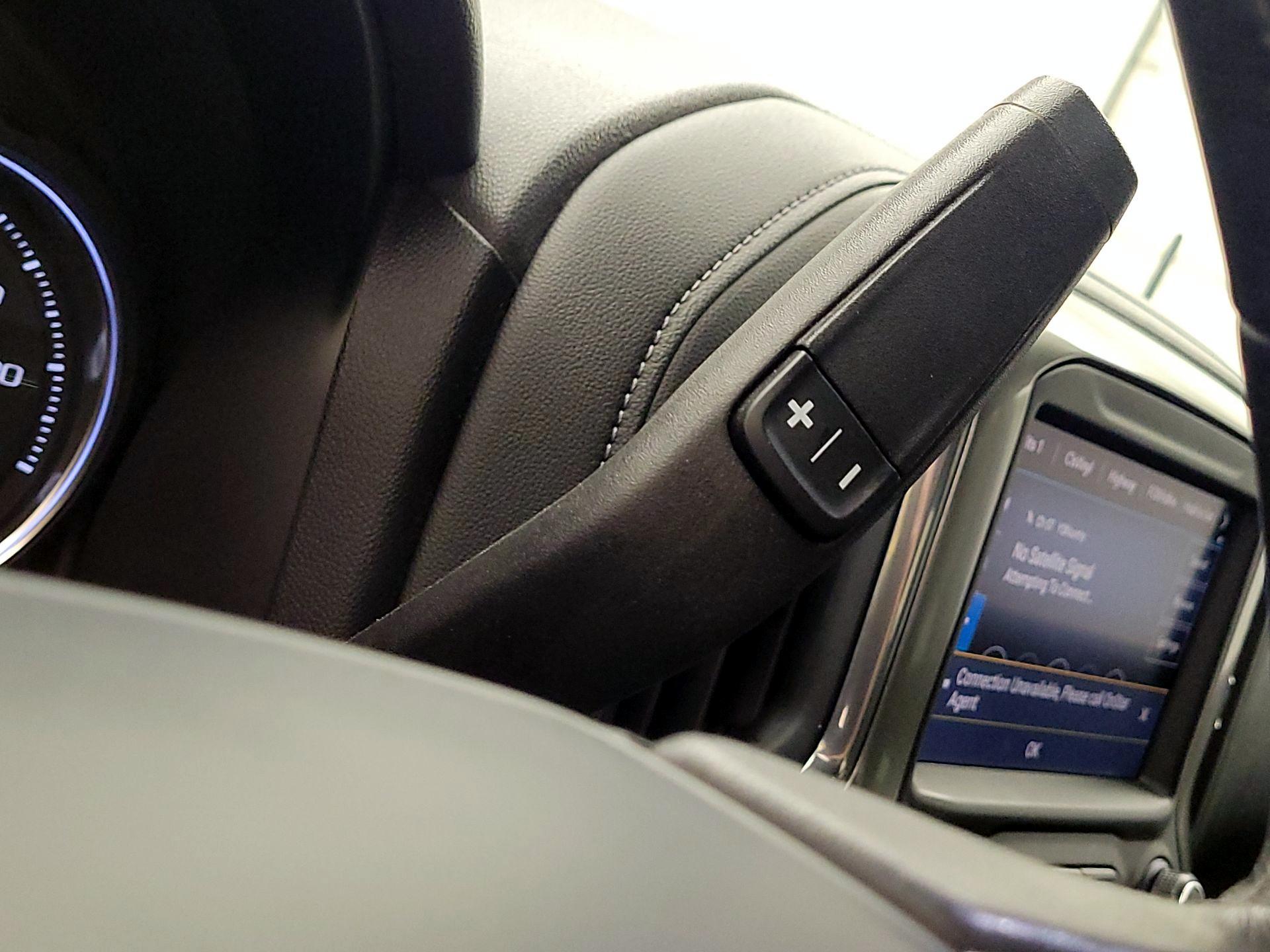 Thumbnail: 2021 Chevrolet Silverado 1500 - 17