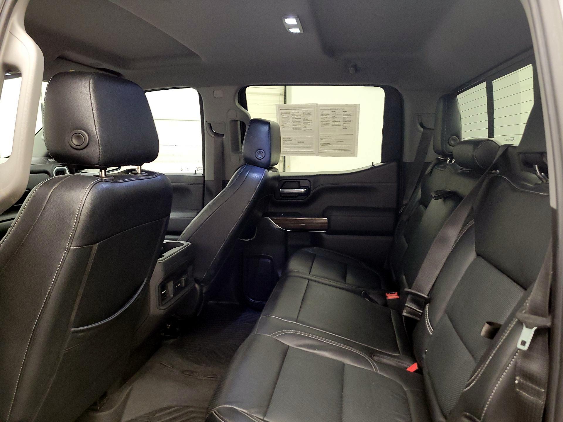 Thumbnail: 2021 Chevrolet Silverado 1500 - 19