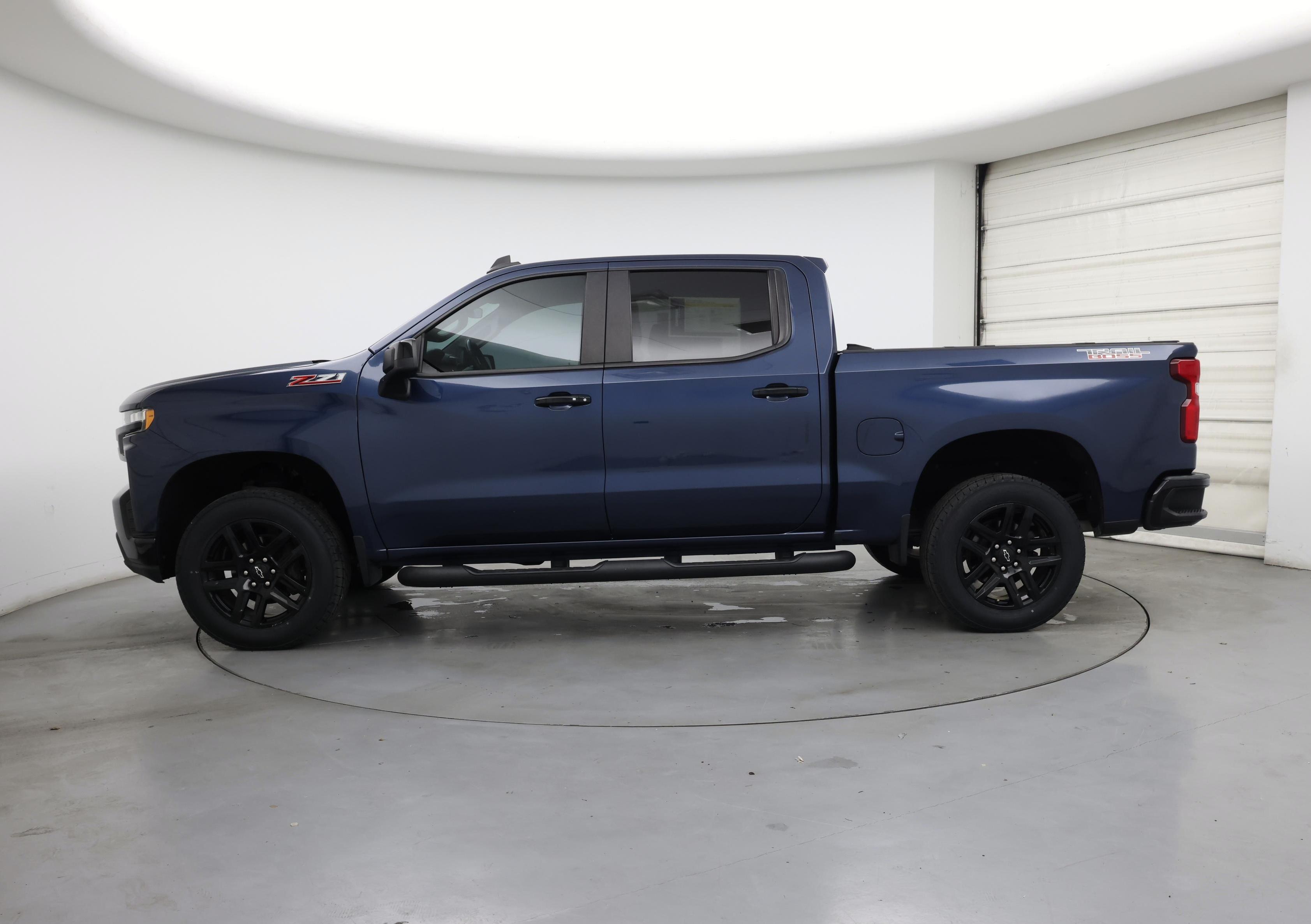 Thumbnail: 2021 Chevrolet Silverado 1500 - 3