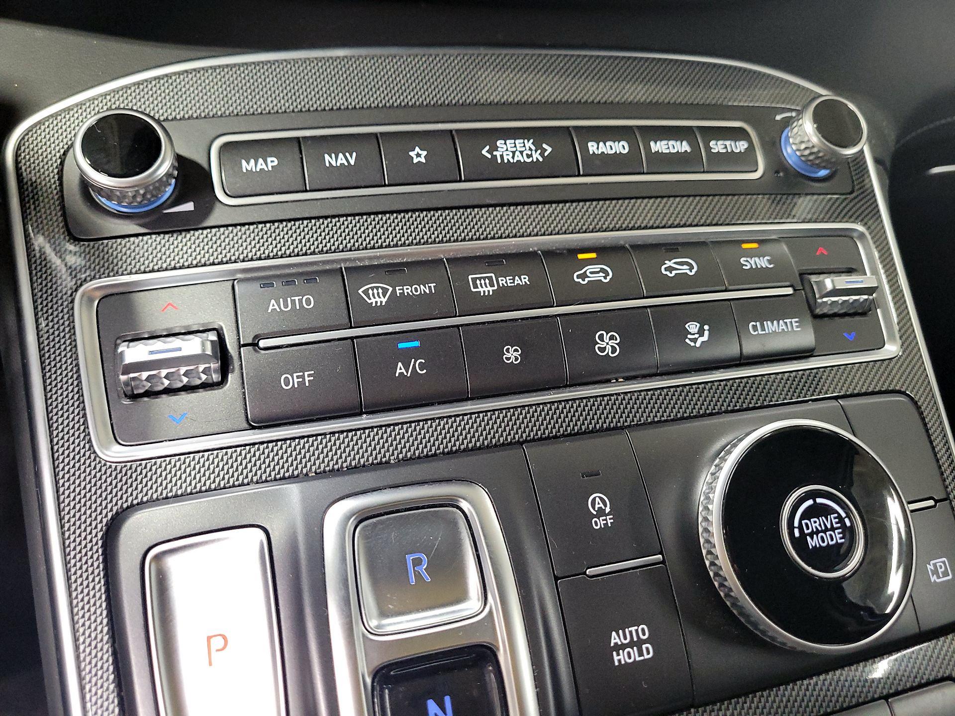 Thumbnail: 2022 Hyundai Santa Fe - 14