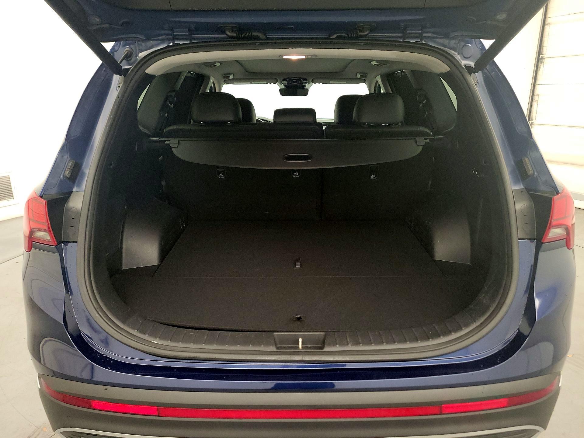 Thumbnail: 2022 Hyundai Santa Fe - 17