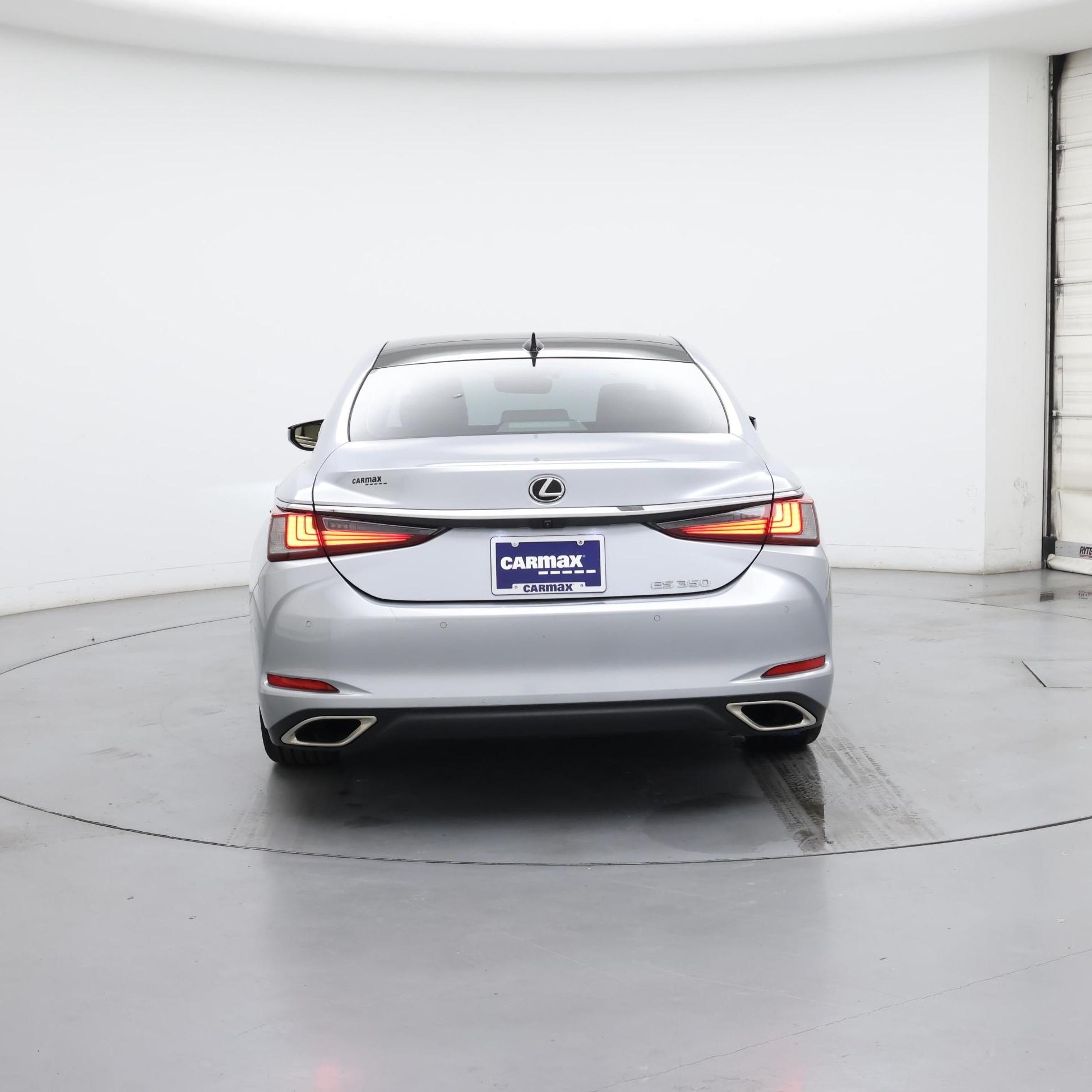 Thumbnail: 2022 Lexus ES - 6