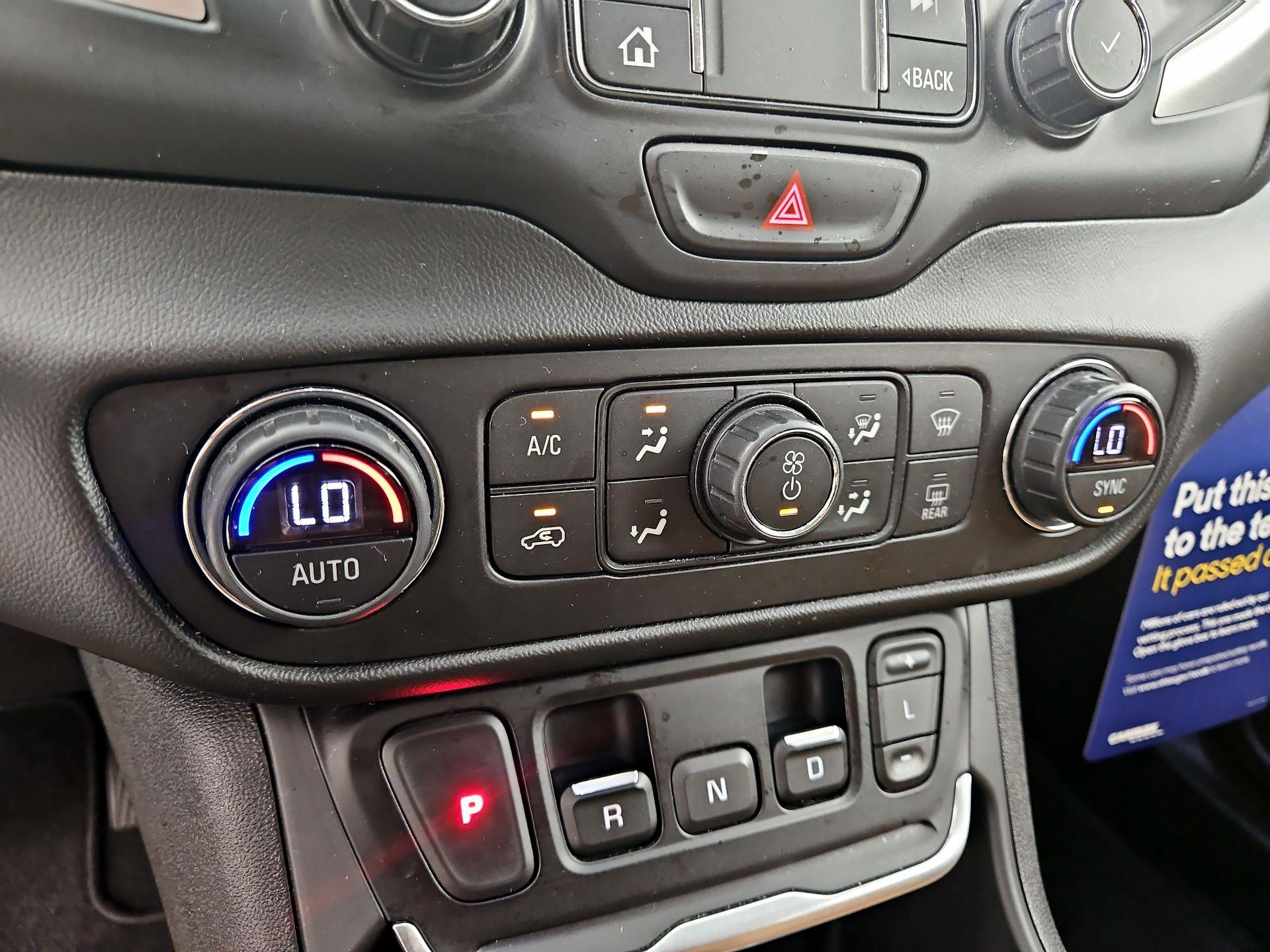 Thumbnail: 2021 GMC Terrain - 16