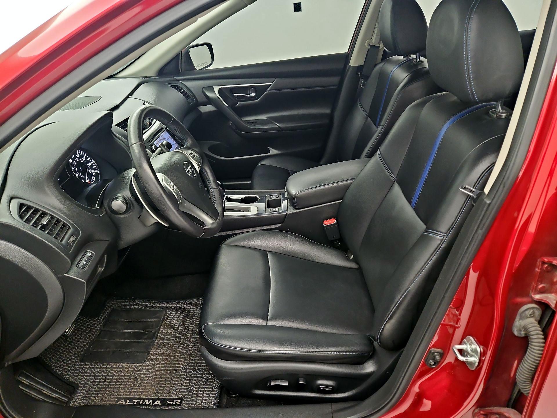 Thumbnail: 2018 Nissan Altima - 11