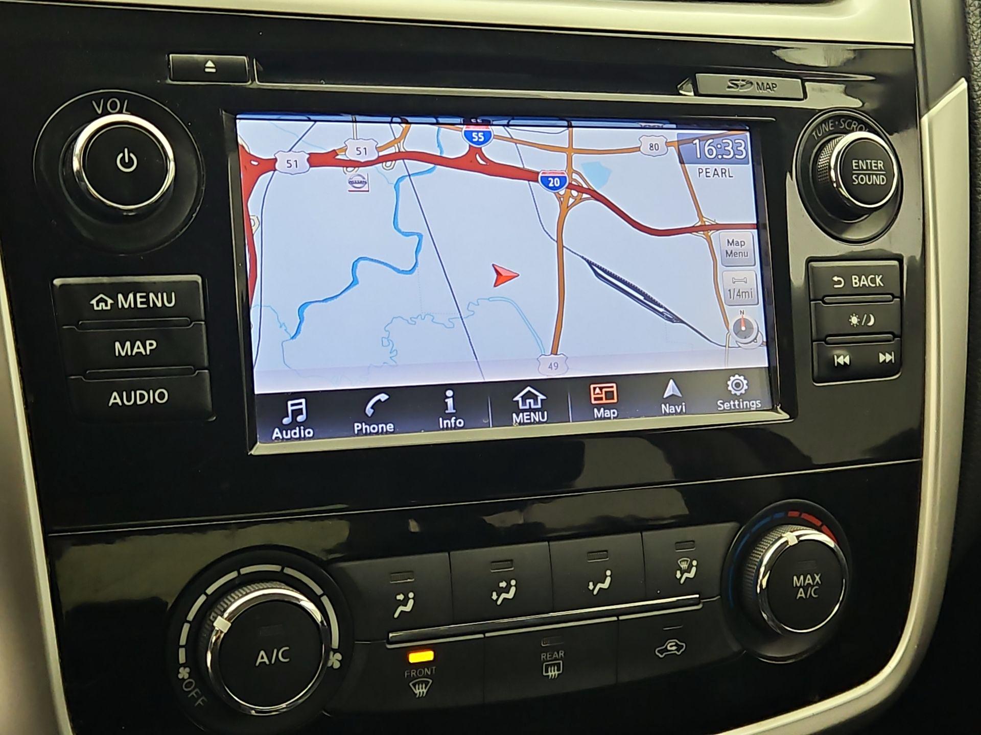 Thumbnail: 2018 Nissan Altima - 14