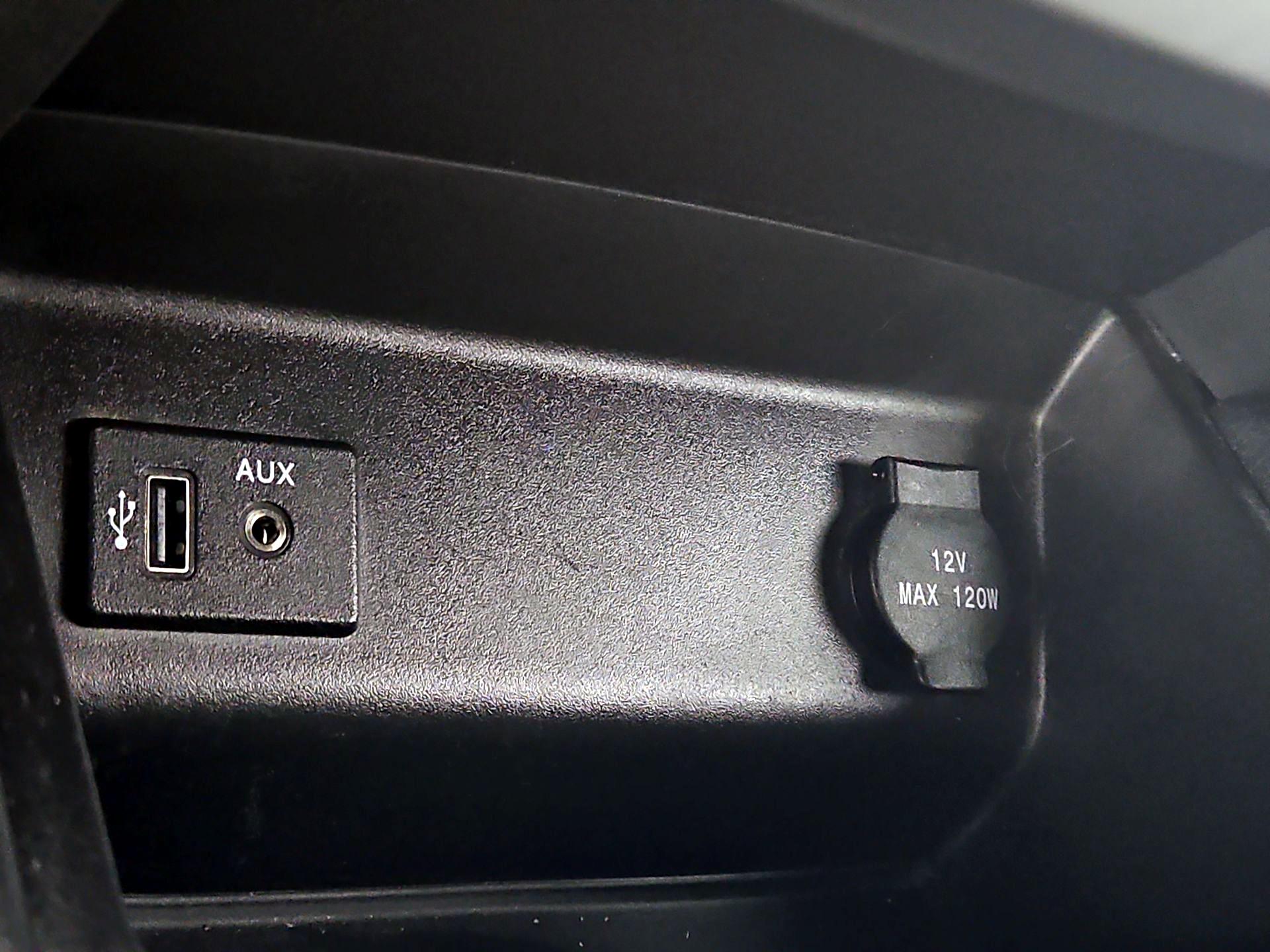 Thumbnail: 2018 Nissan Altima - 19