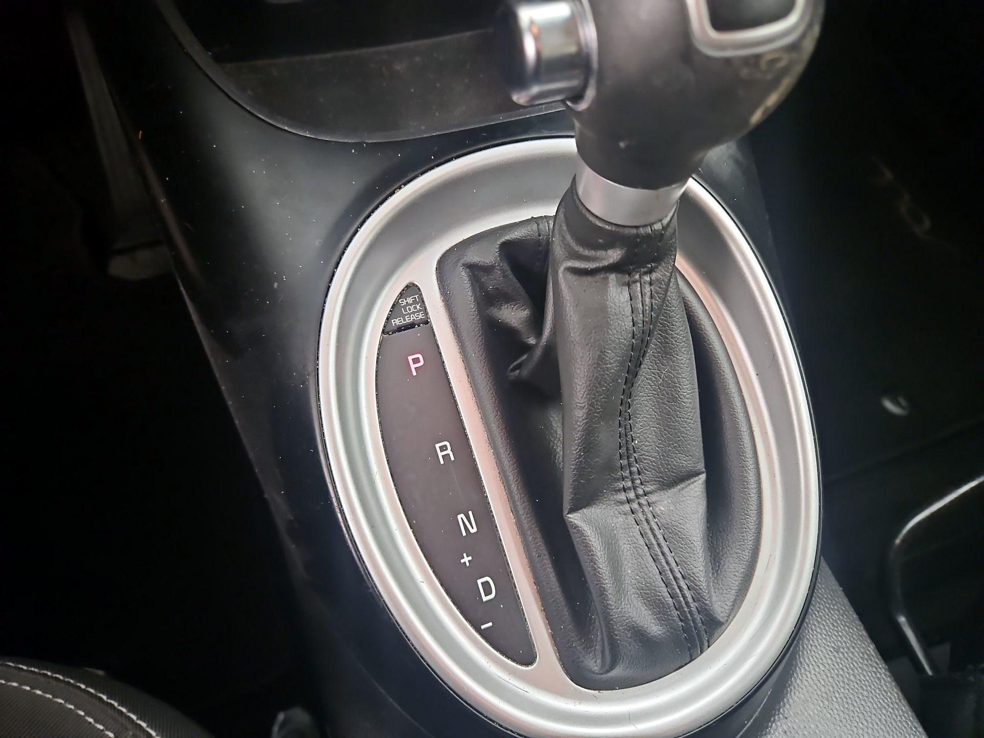 Thumbnail: 2015 Kia Soul - 16