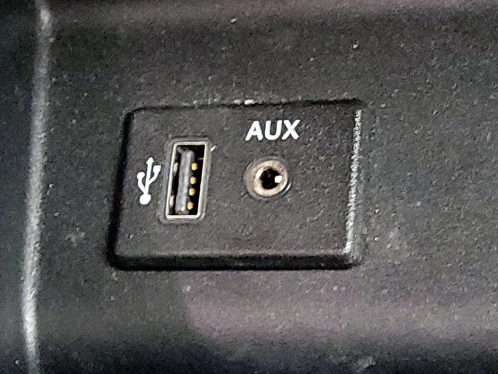 Thumbnail: 2018 Nissan Altima - 18