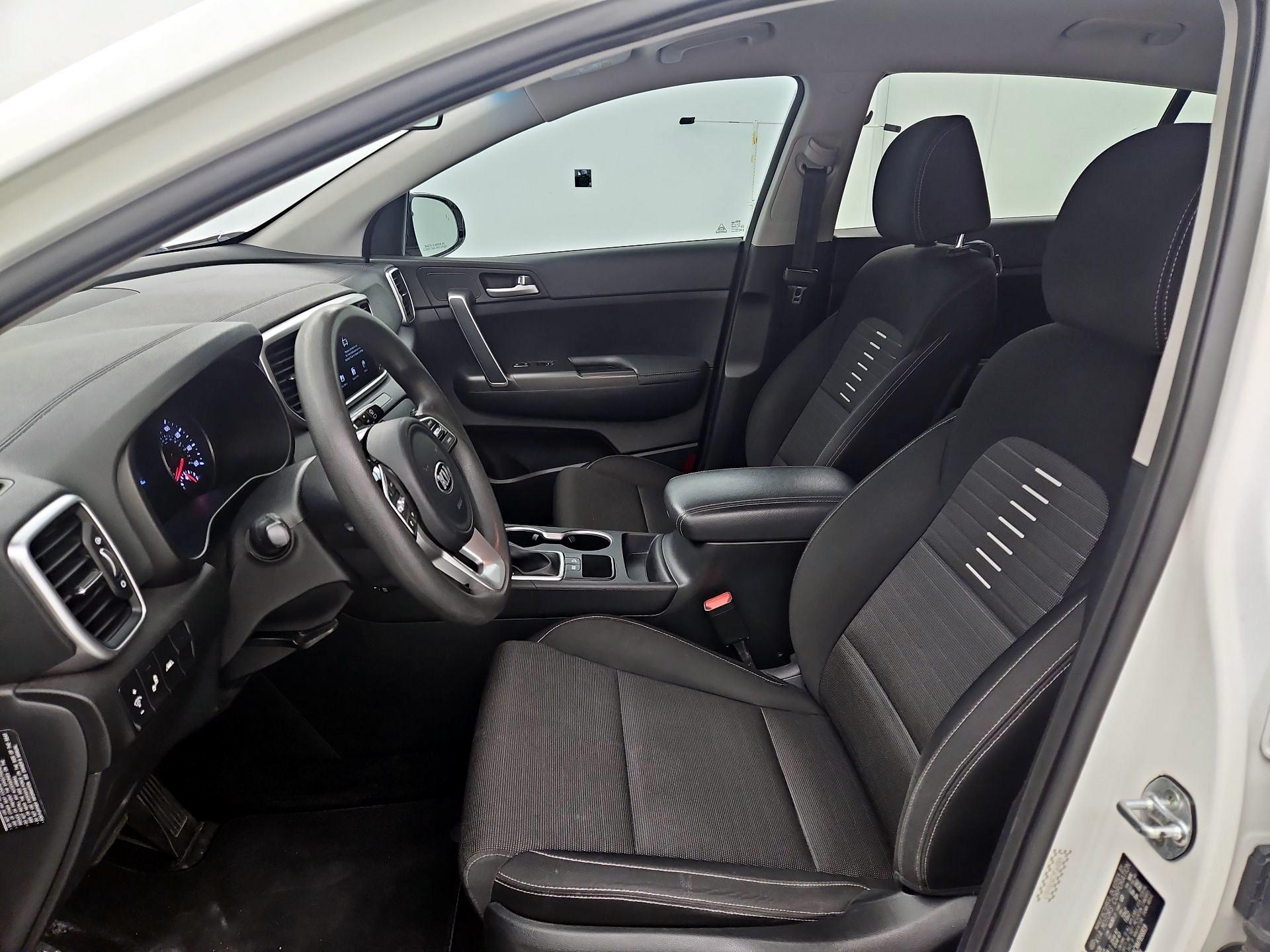 Thumbnail: 2021 Kia Sportage - 11