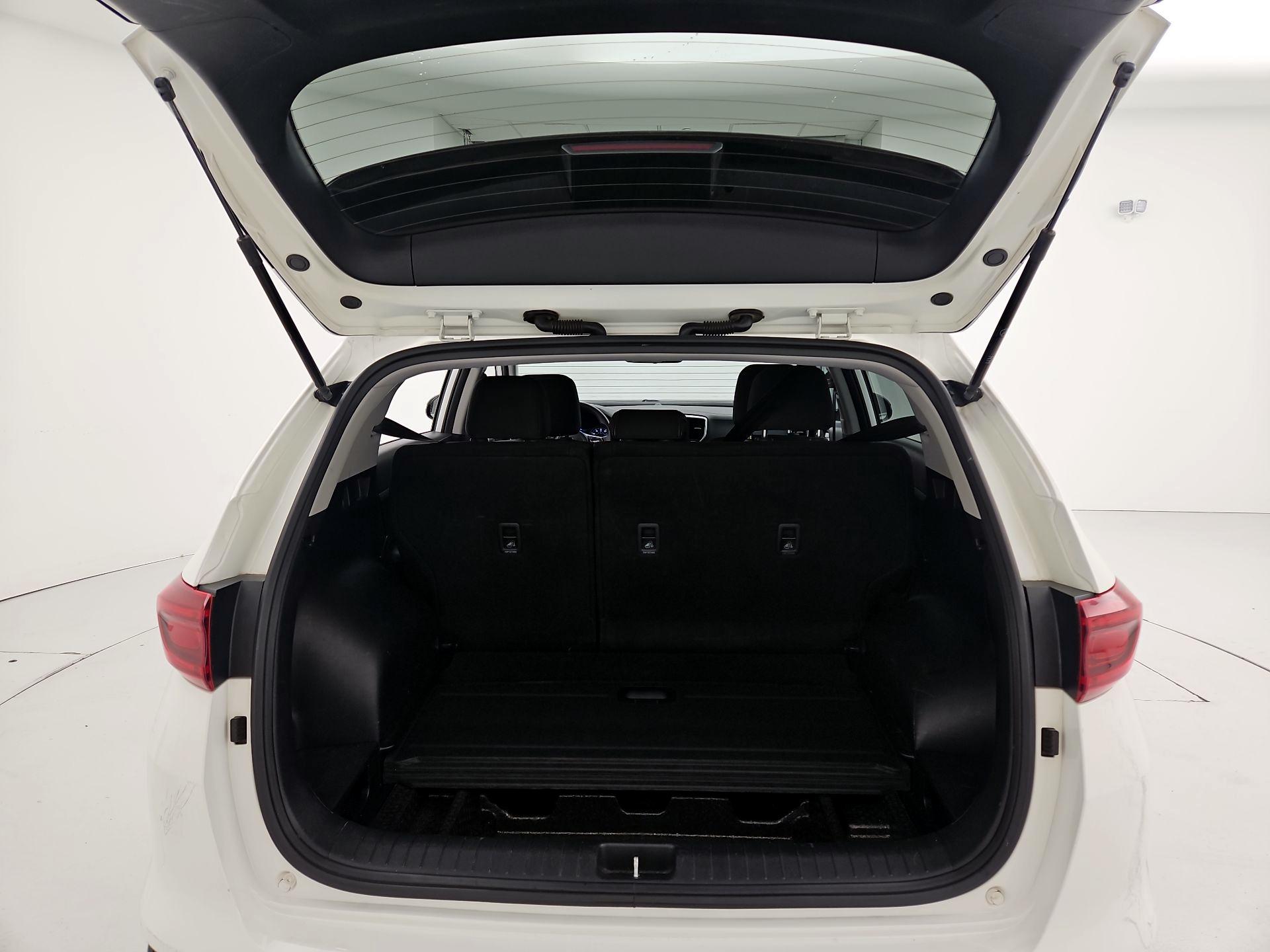 Thumbnail: 2021 Kia Sportage - 20