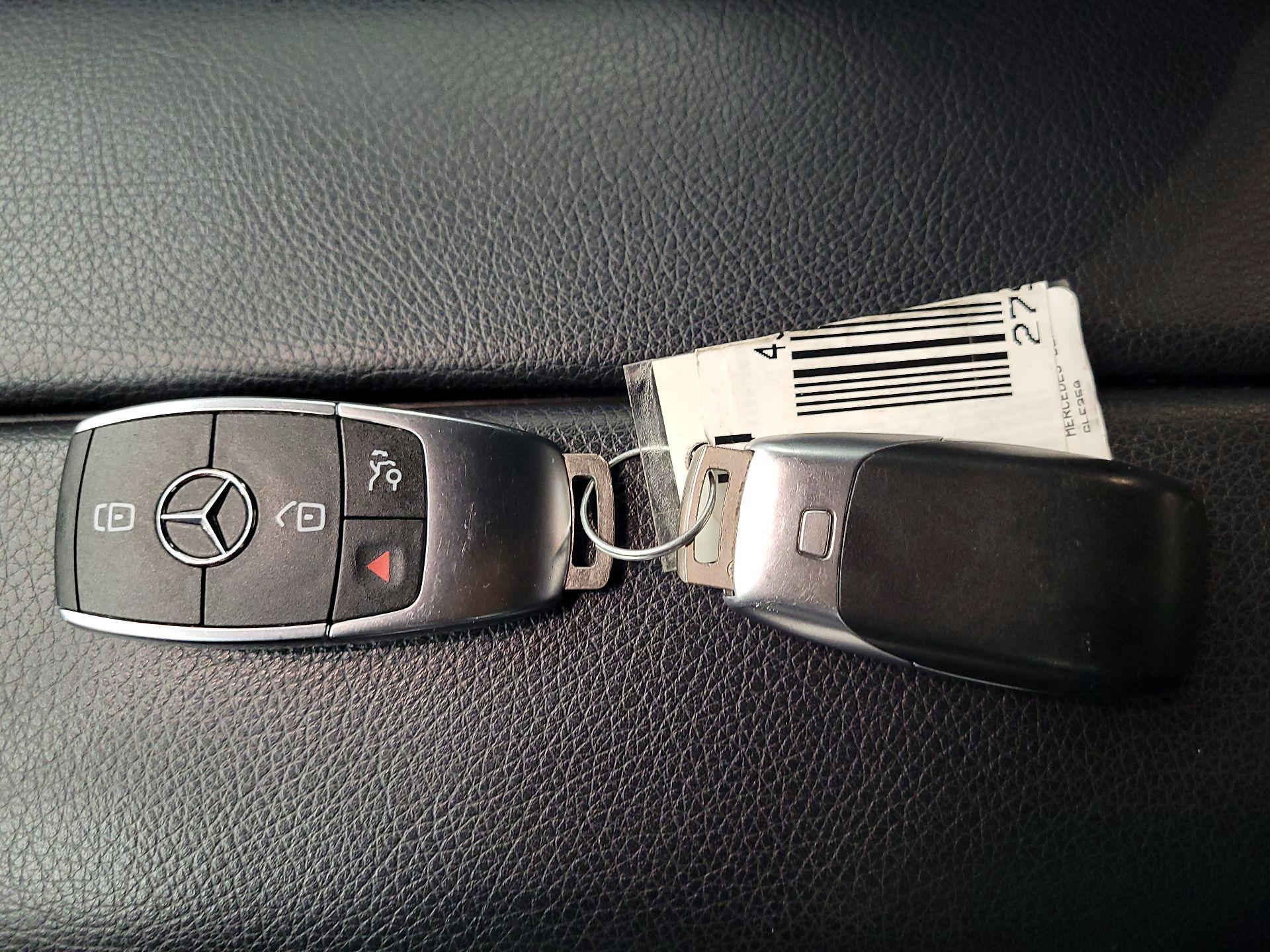 Thumbnail: 2020 Mercedes-Benz GLE - 18