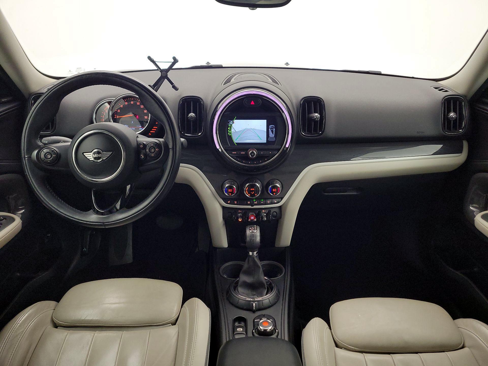 Thumbnail: 2017 MINI Cooper Countryman - 9