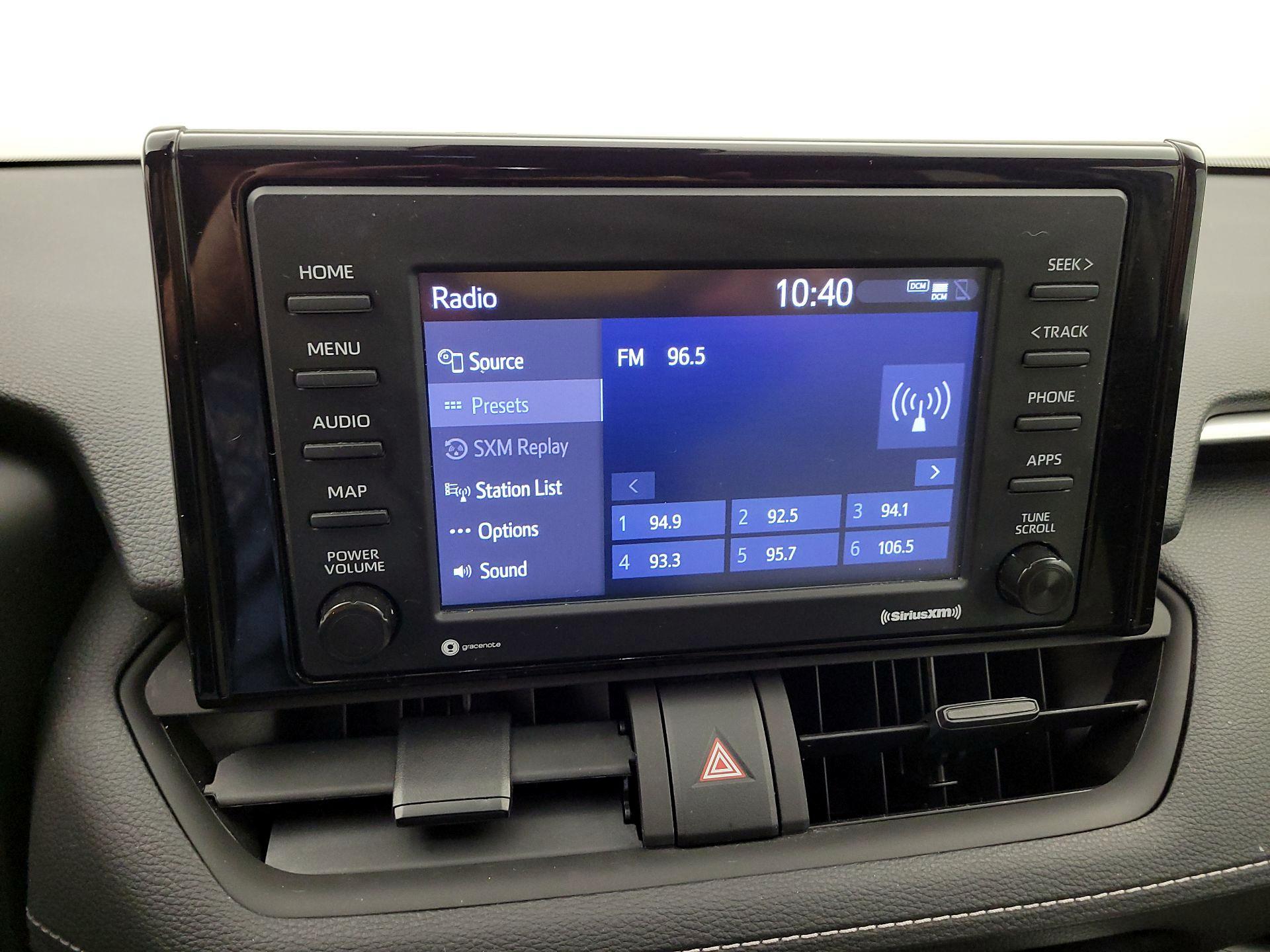 Thumbnail: 2022 Toyota RAV4 - 15