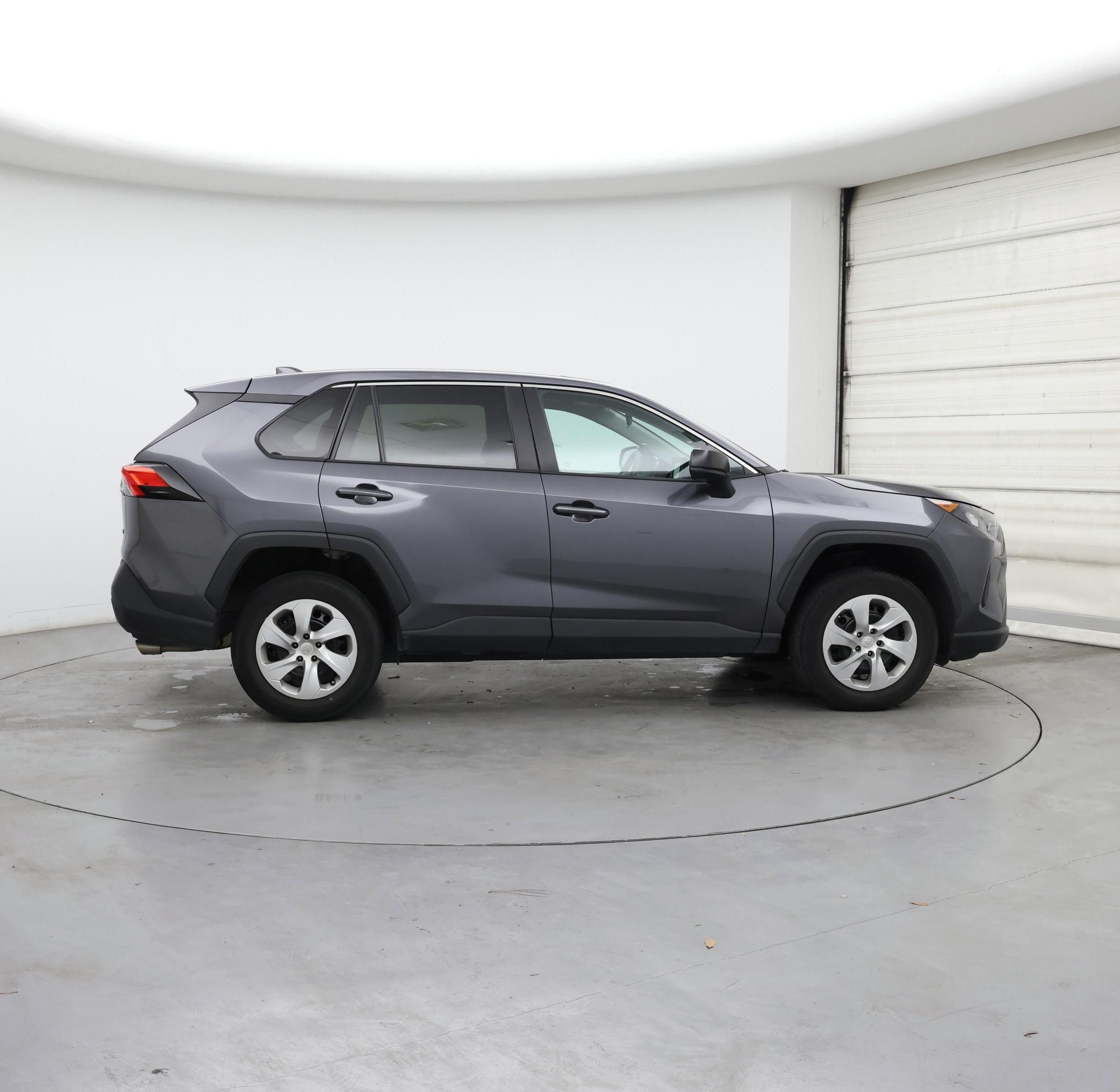 Thumbnail: 2022 Toyota RAV4 - 7