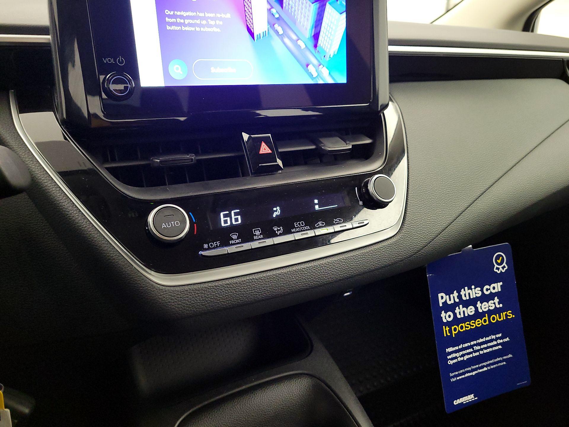 Thumbnail: 2024 Toyota Corolla - 16