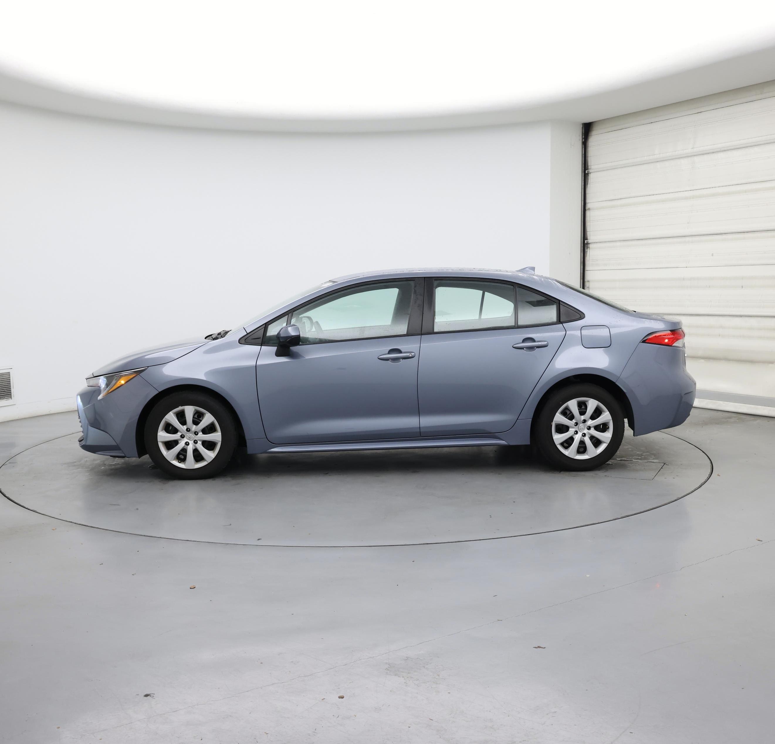 Thumbnail: 2024 Toyota Corolla - 3