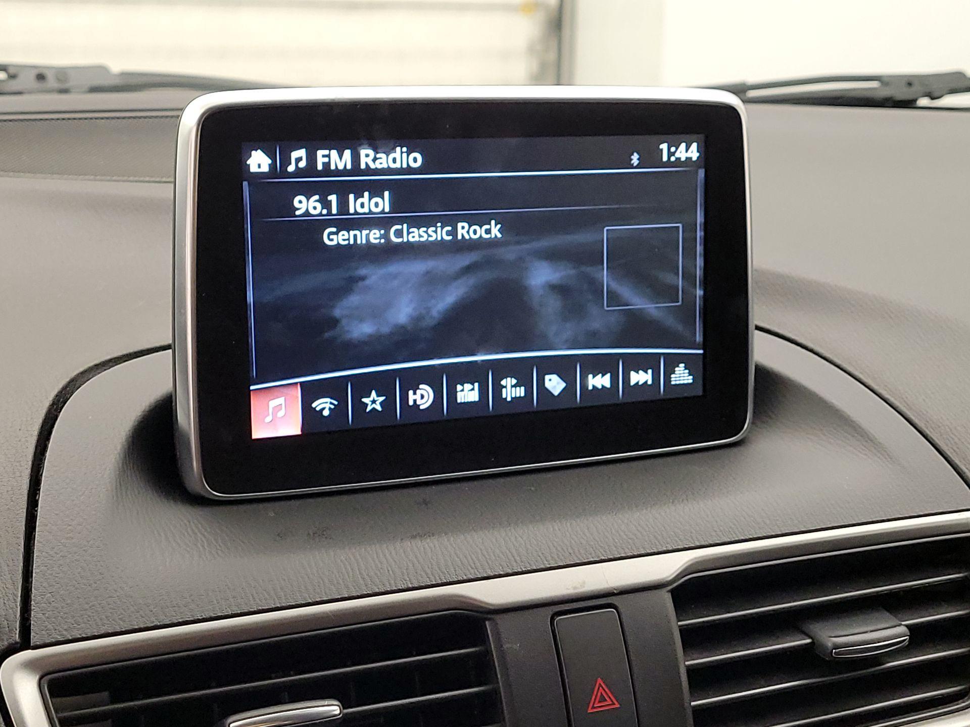 Thumbnail: 2016 Mazda Mazda3 - 13