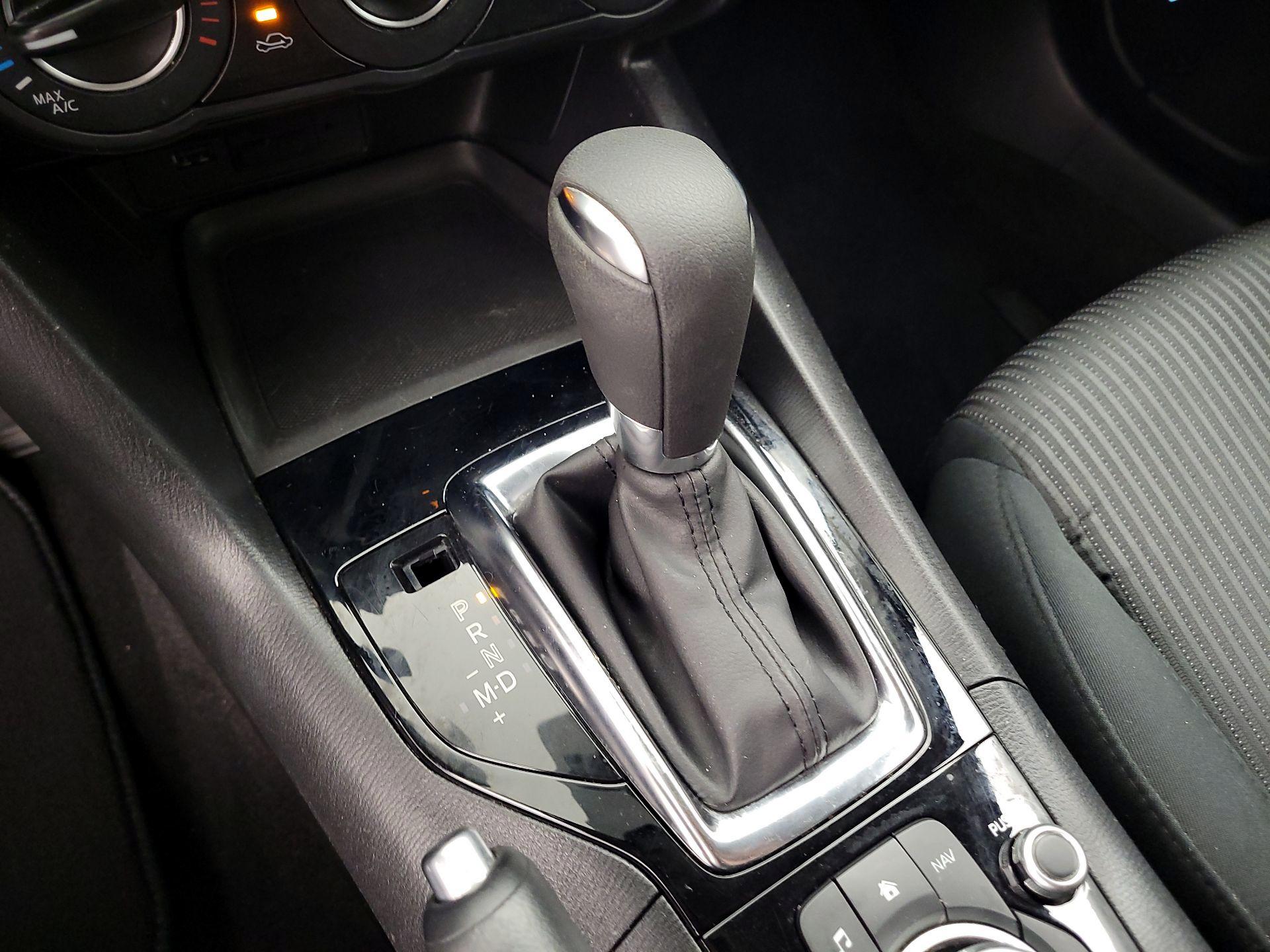 Thumbnail: 2016 Mazda Mazda3 - 15