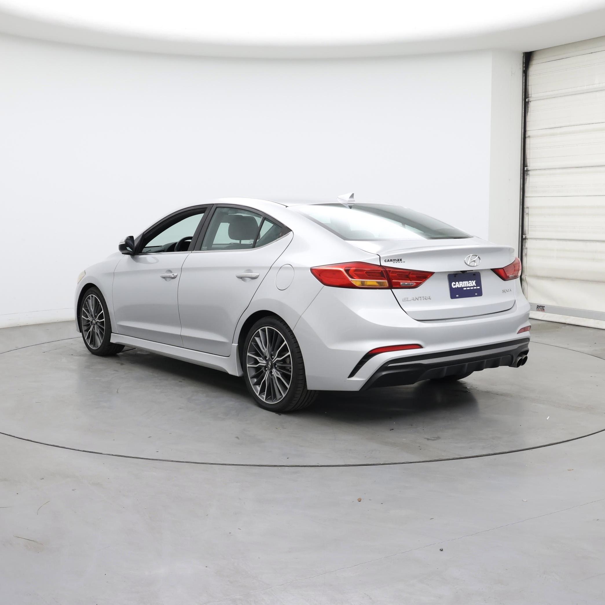 Thumbnail: 2018 Hyundai Elantra - 2