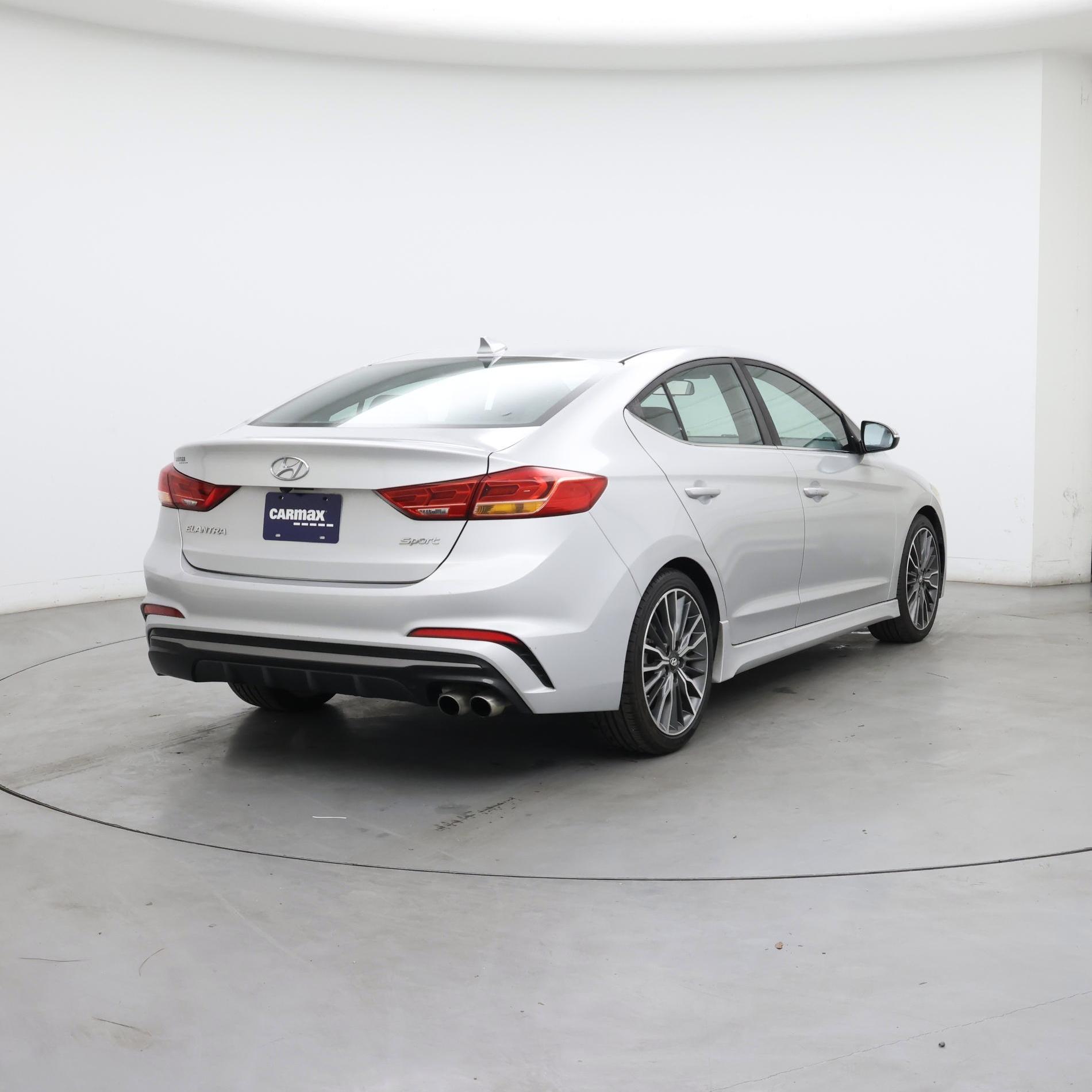 Thumbnail: 2018 Hyundai Elantra - 8