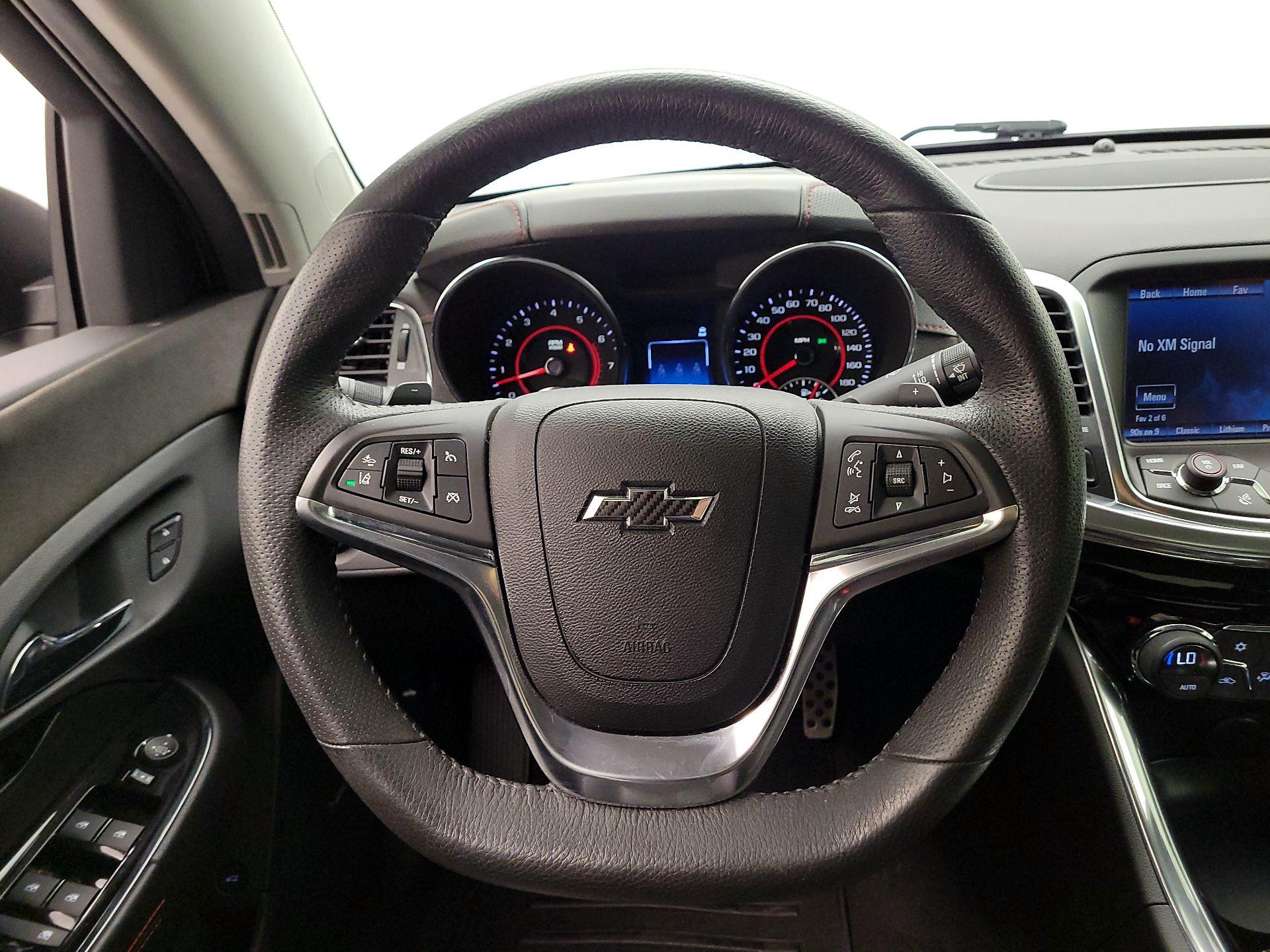 Thumbnail: 2016 Chevrolet  - 10