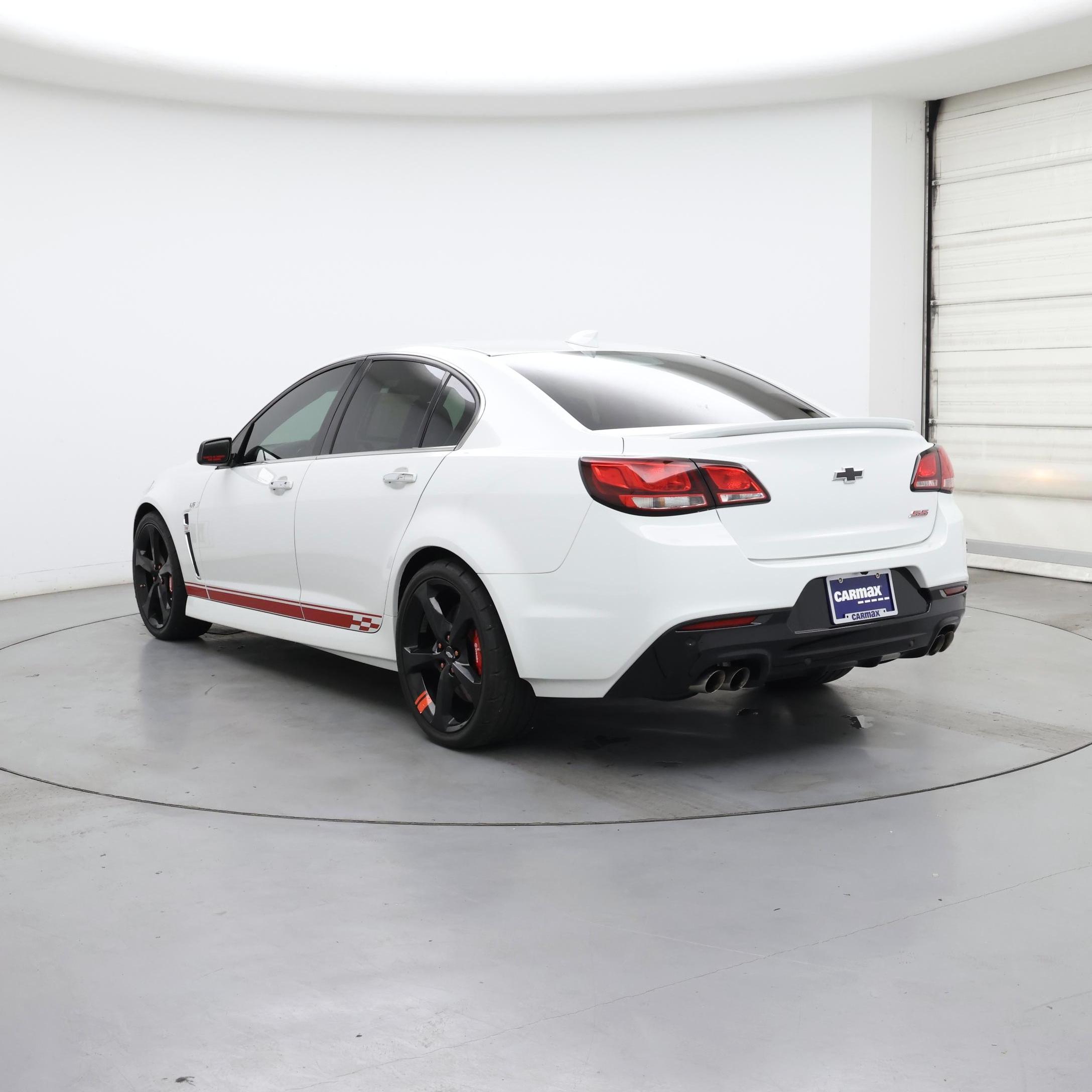 Thumbnail: 2016 Chevrolet  - 2