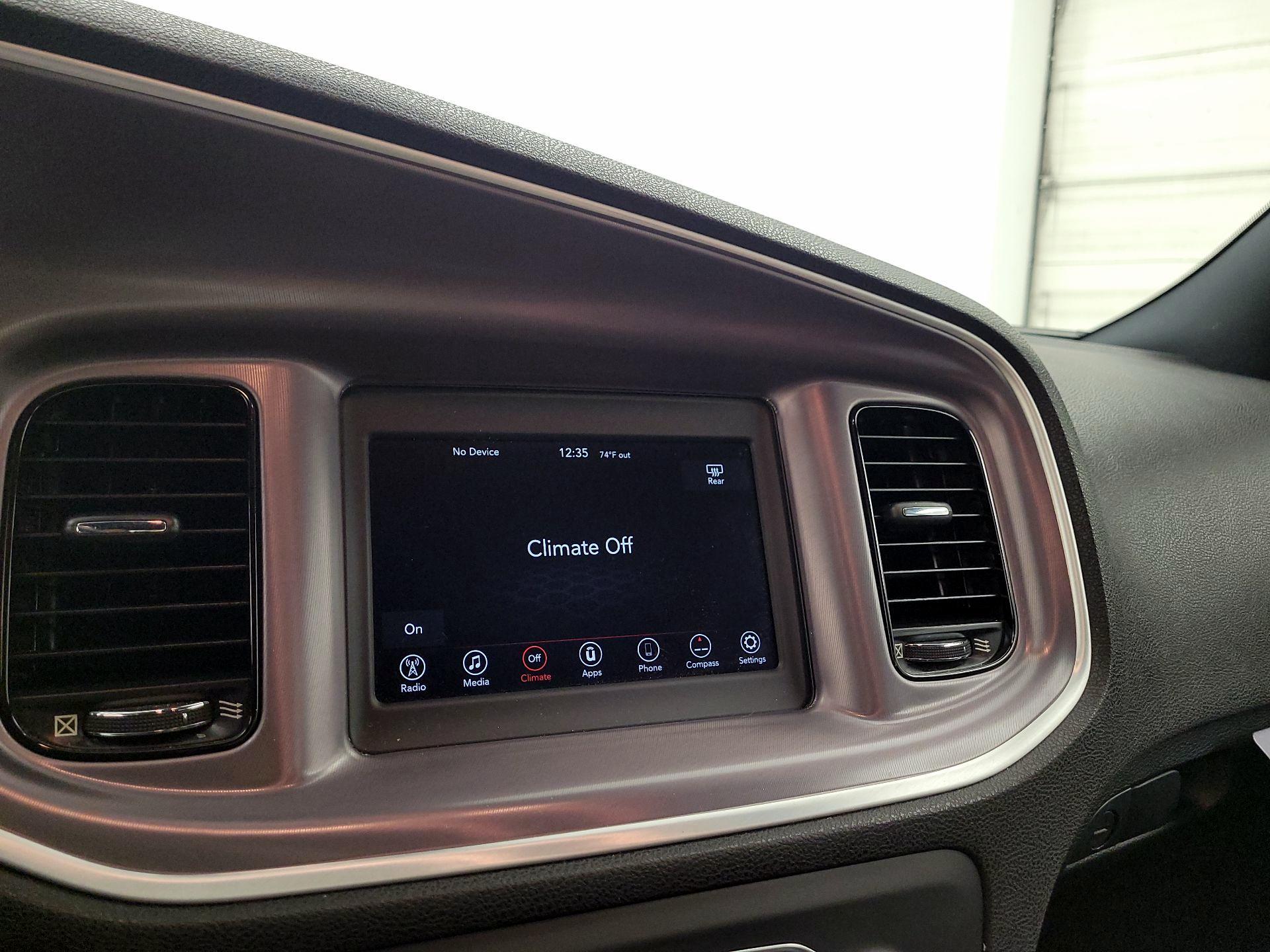 Thumbnail: 2019 Dodge Charger - 13