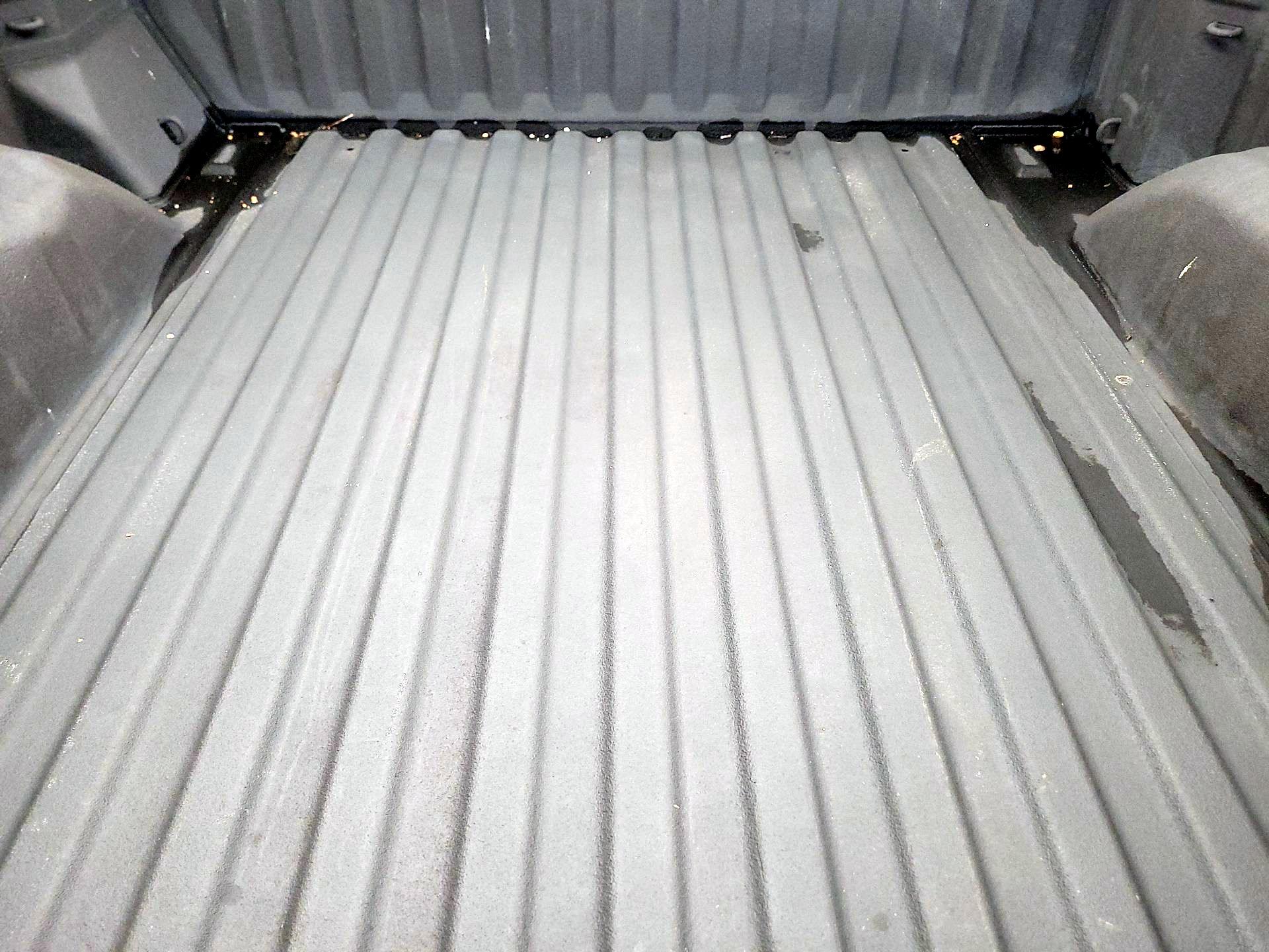 Thumbnail: 2021 Chevrolet Silverado 1500 - 16