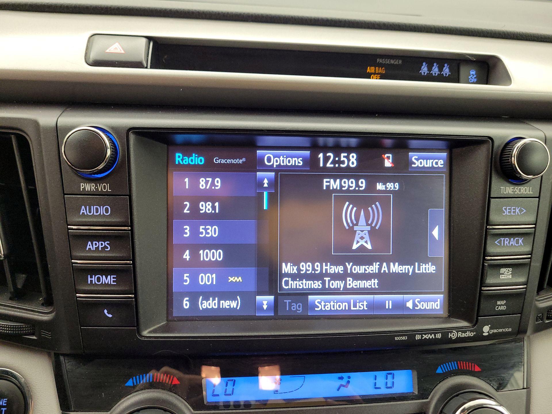 Thumbnail: 2018 Toyota RAV4 - 13