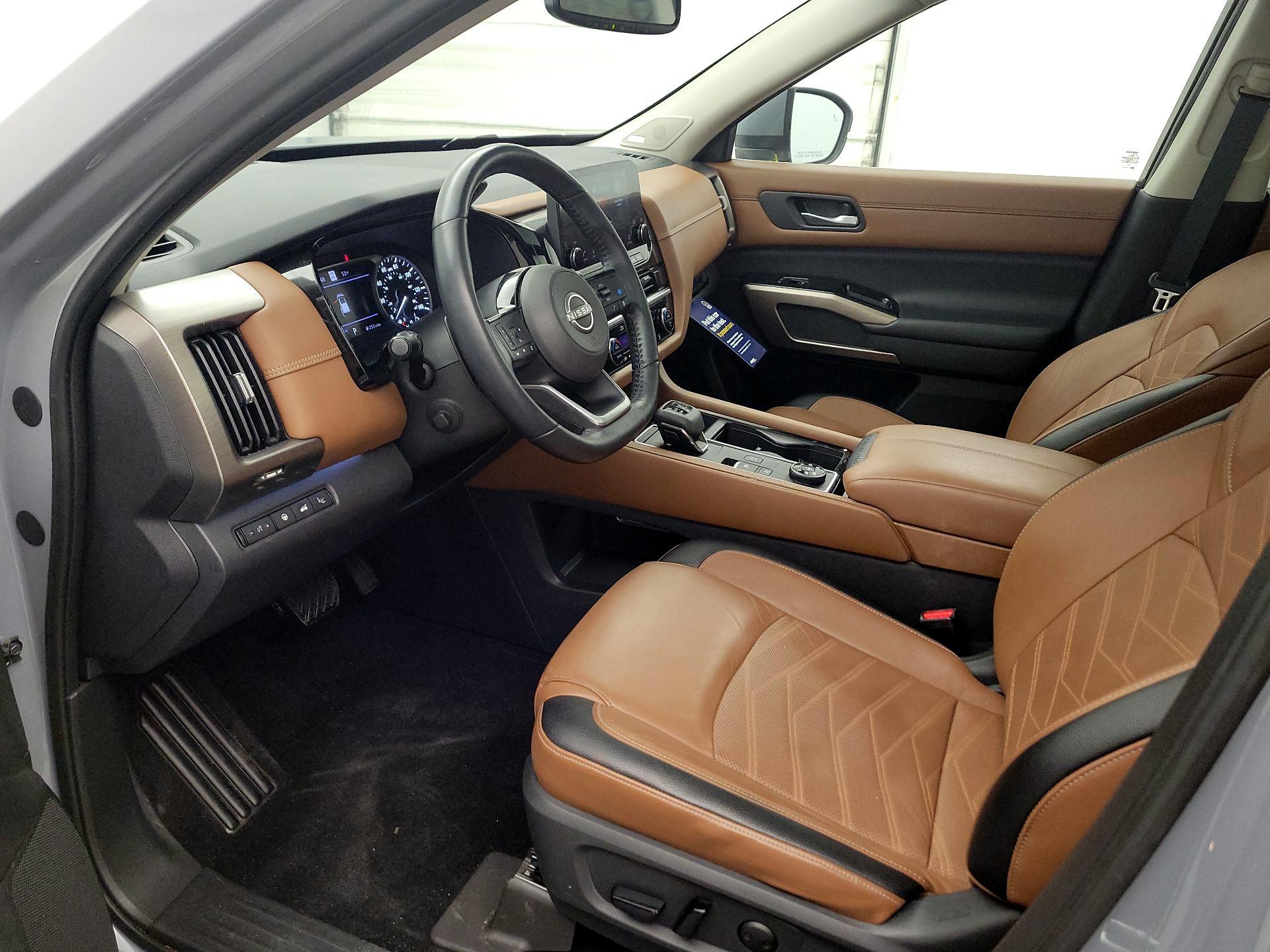 Thumbnail: 2022 Nissan Pathfinder - 11