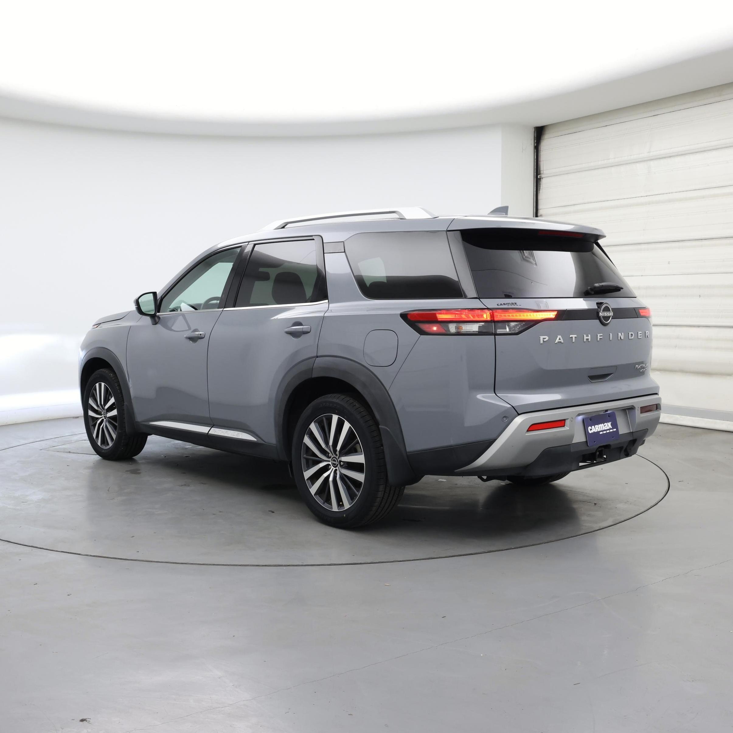 Thumbnail: 2022 Nissan Pathfinder - 2