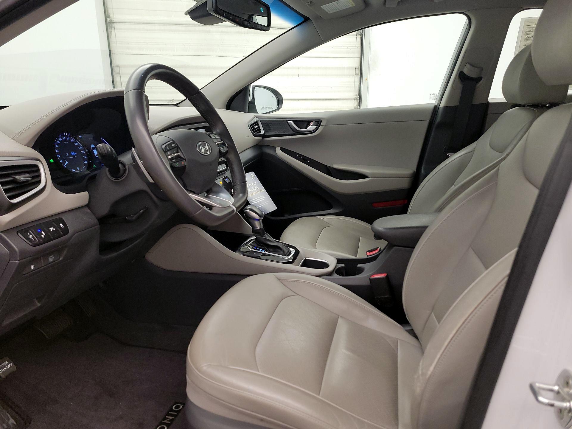 Thumbnail: 2019 Hyundai Ioniq - 11