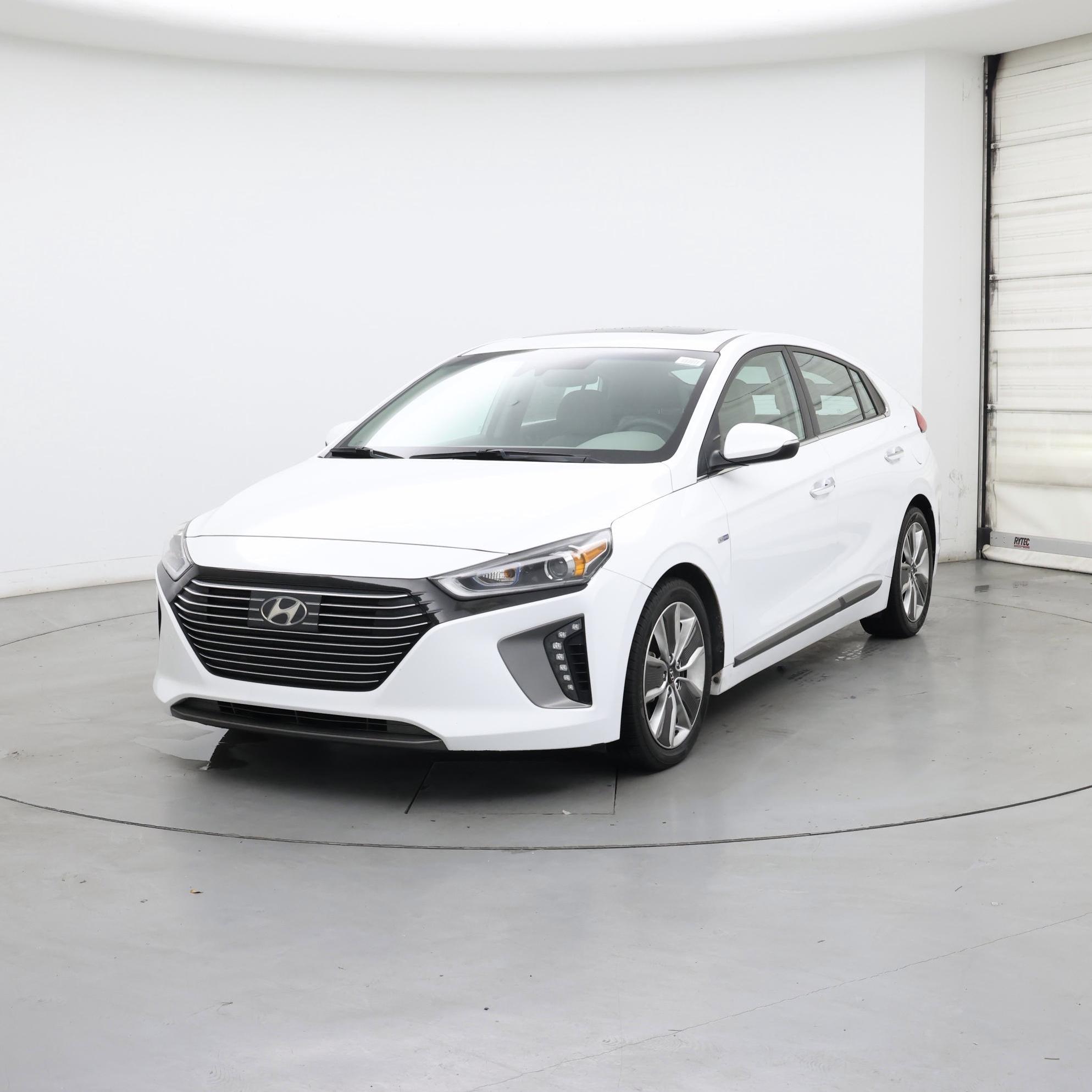 Thumbnail: 2019 Hyundai Ioniq - 4