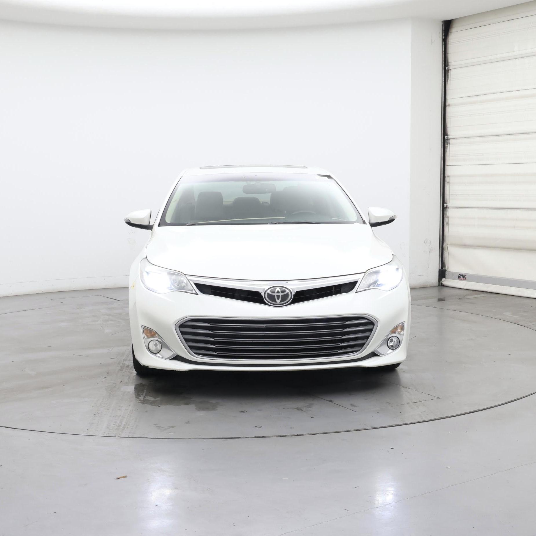 Thumbnail: 2015 Toyota Avalon - 5