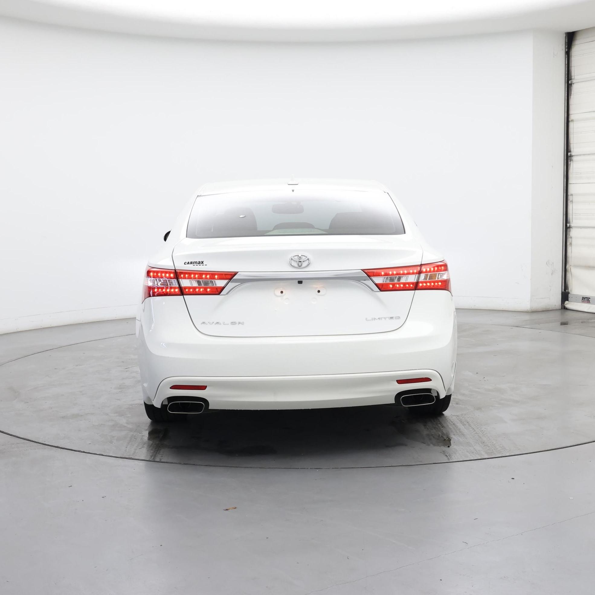 Thumbnail: 2015 Toyota Avalon - 6