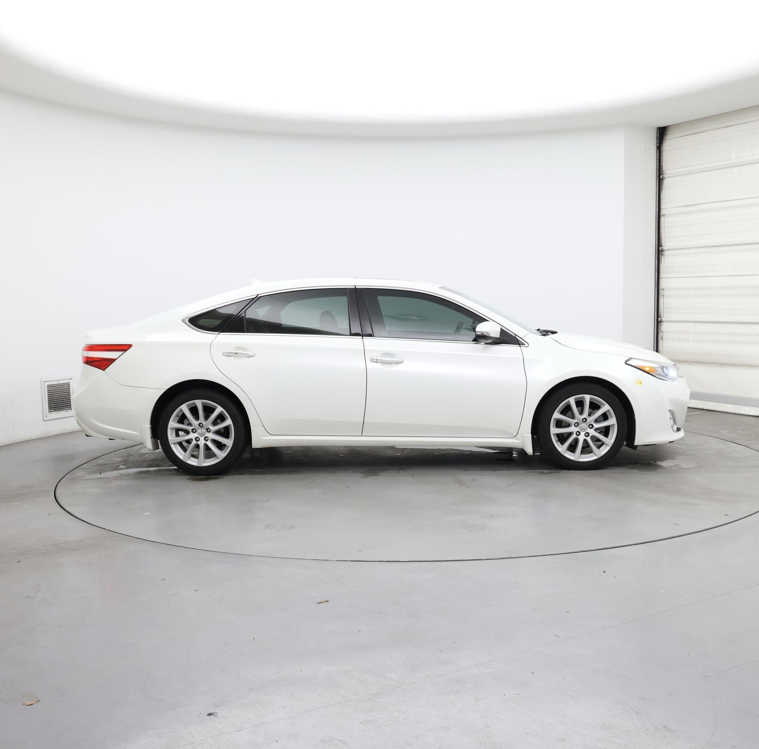 Thumbnail: 2015 Toyota Avalon - 7