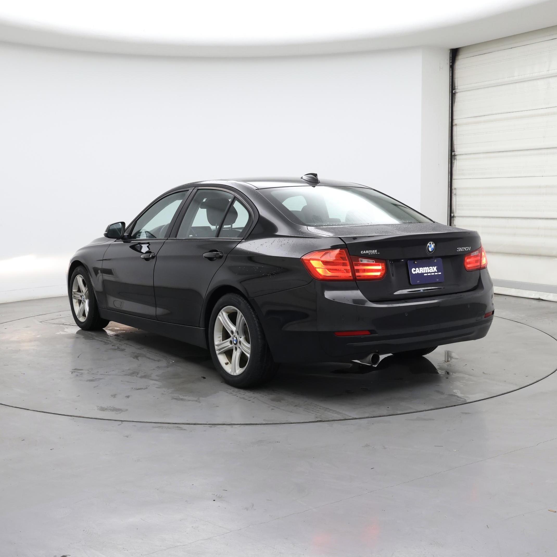 Thumbnail: 2015 BMW 3 Series - 2