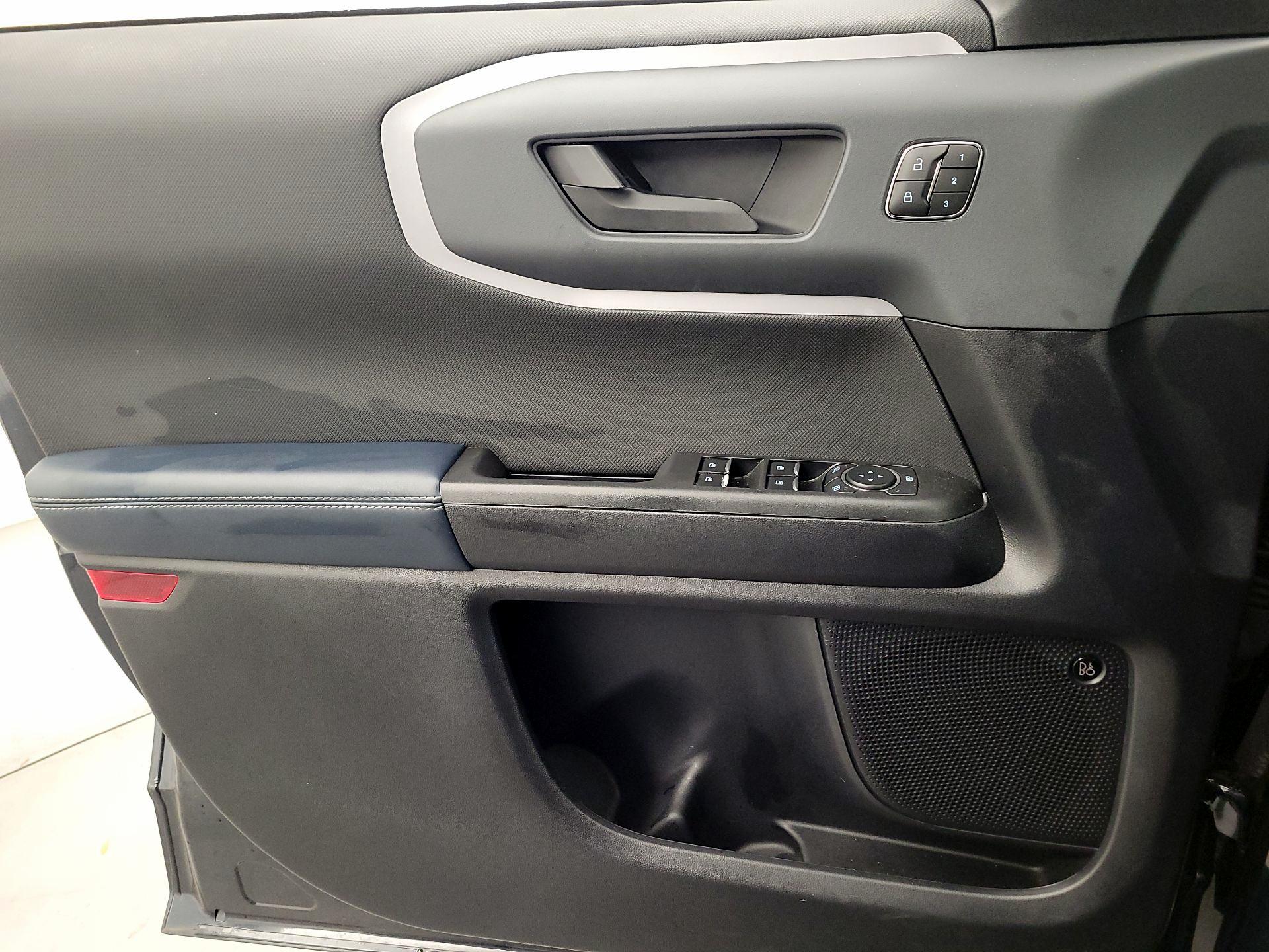 Thumbnail: 2023 Ford Bronco Sport - 12