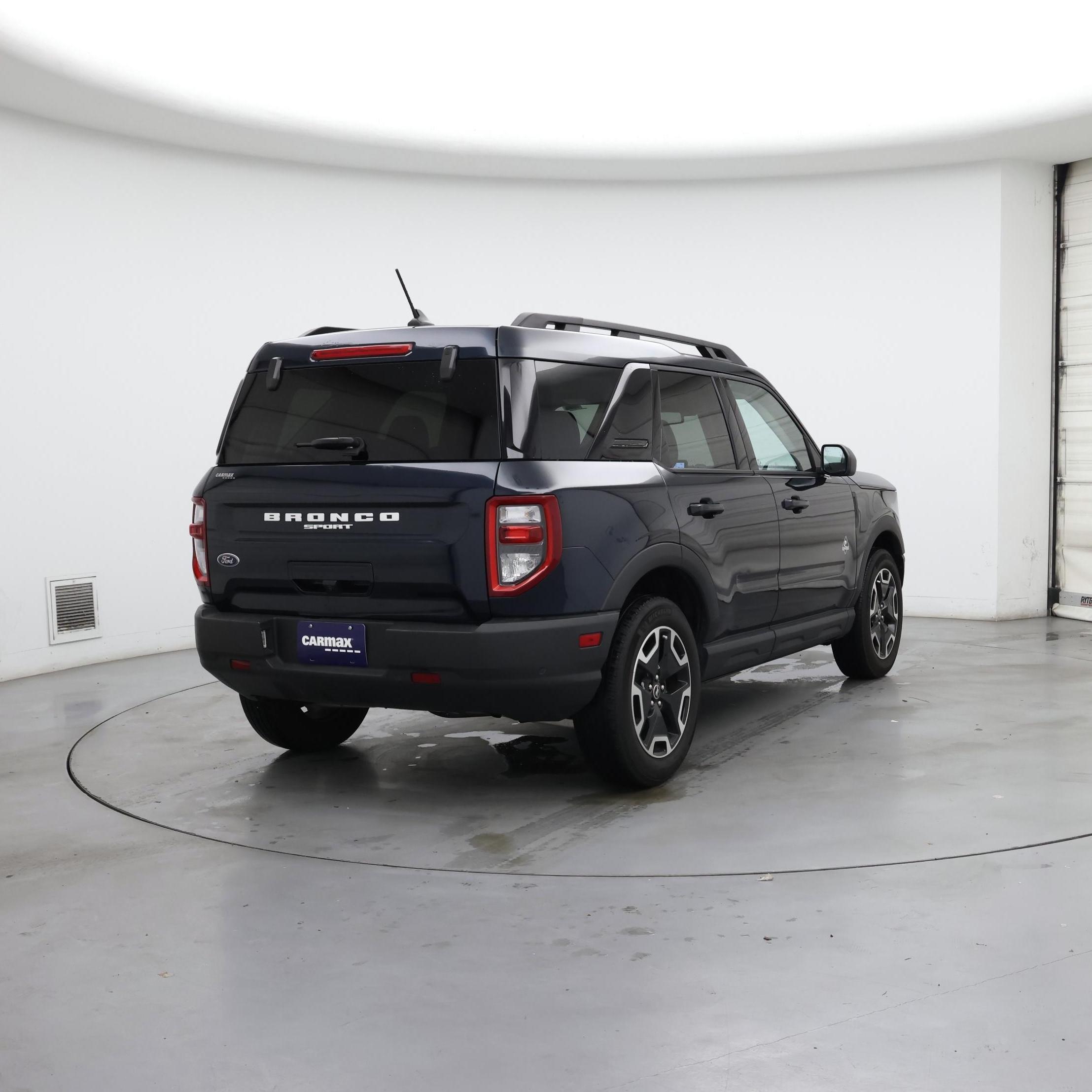 Thumbnail: 2023 Ford Bronco Sport - 8