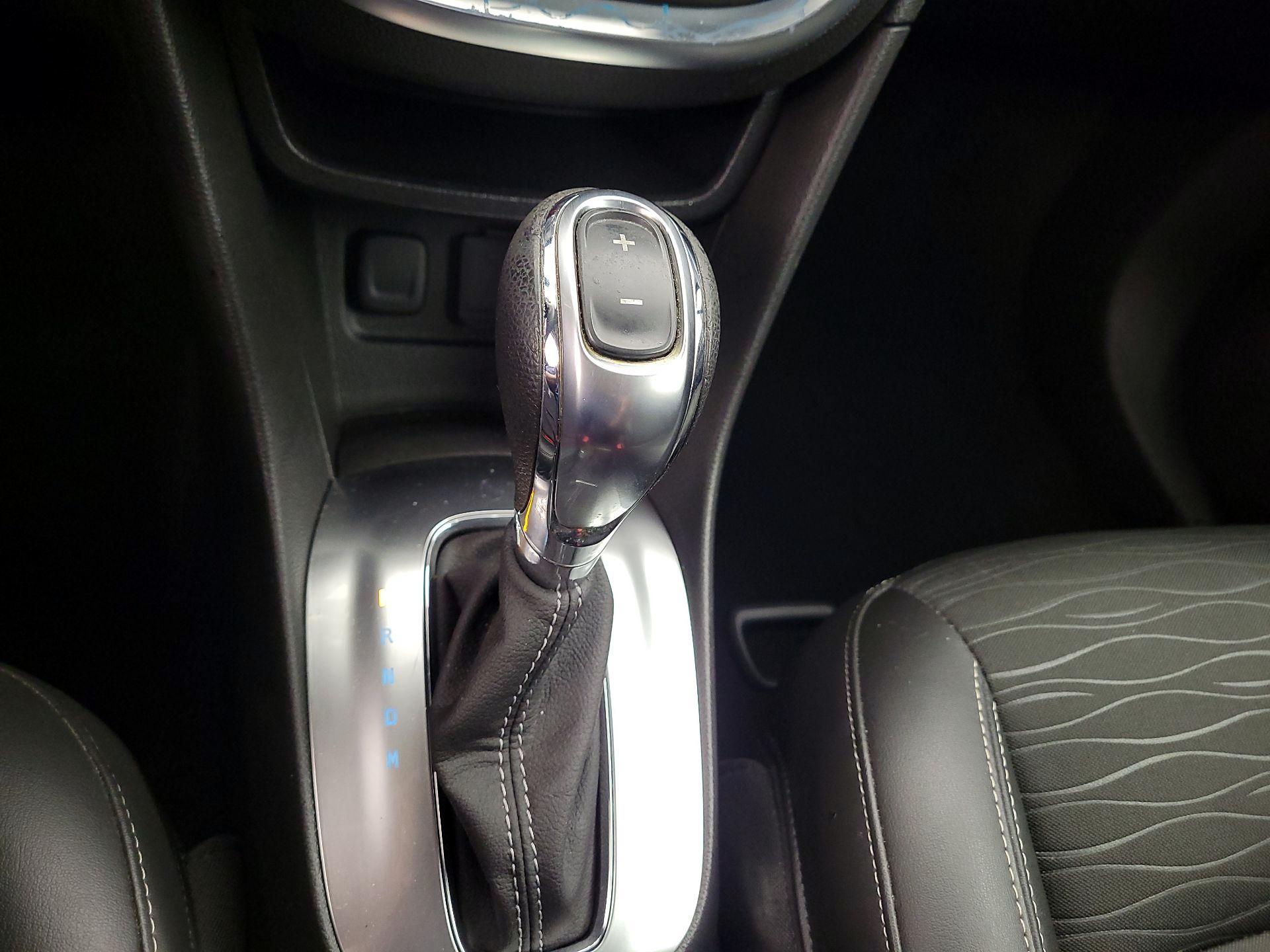 Thumbnail: 2016 Buick Encore - 15