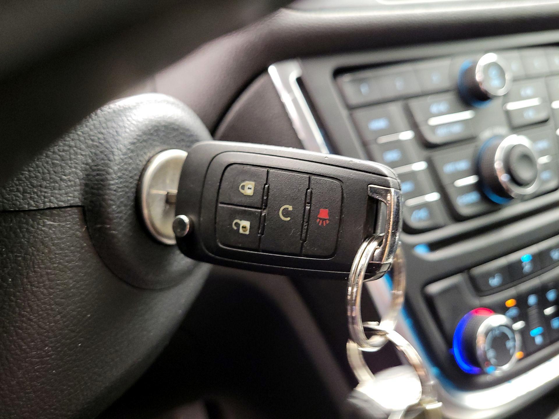 Thumbnail: 2016 Buick Encore - 18