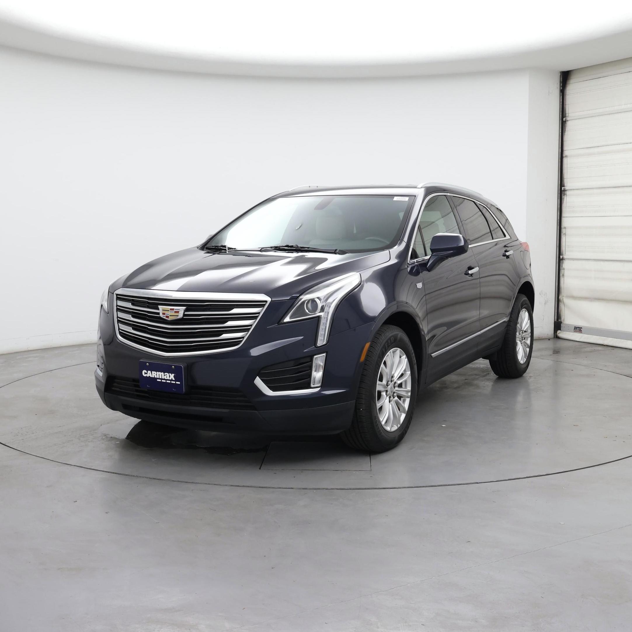Thumbnail: 2017 Cadillac XT5 - 4