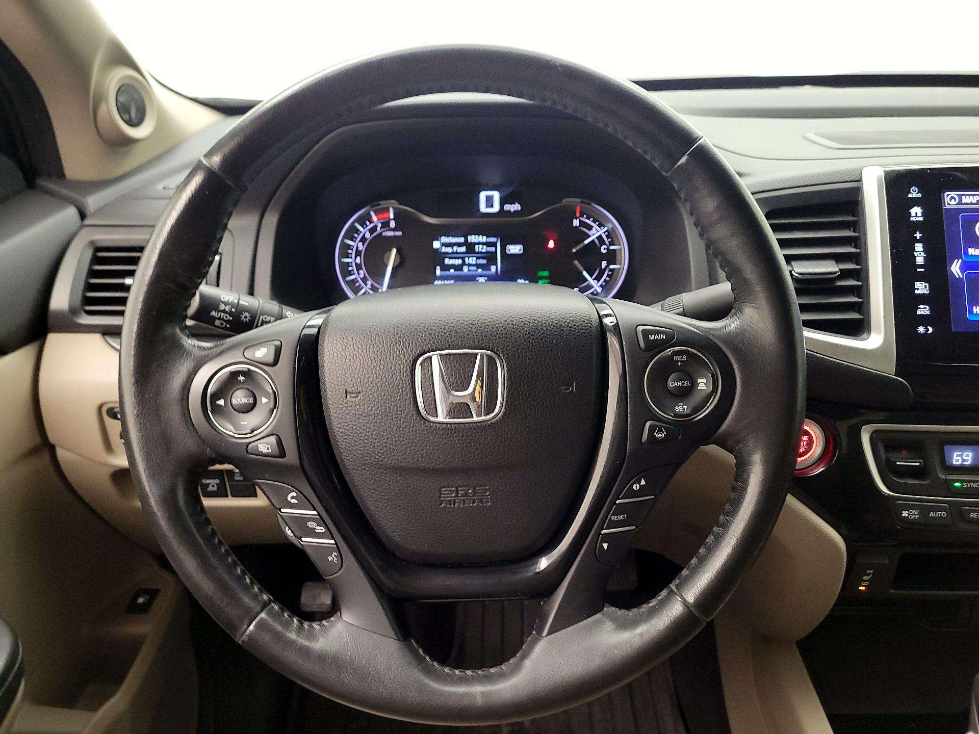 Thumbnail: 2019 Honda Ridgeline - 10