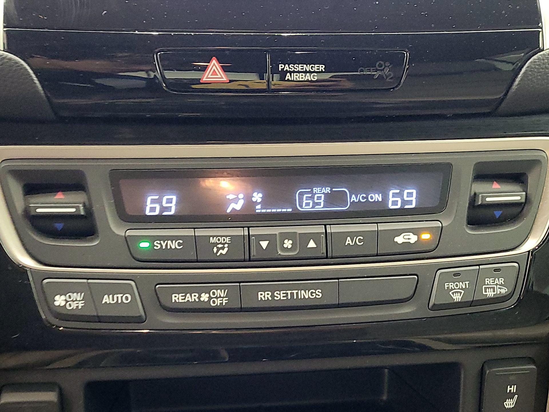 Thumbnail: 2019 Honda Ridgeline - 16