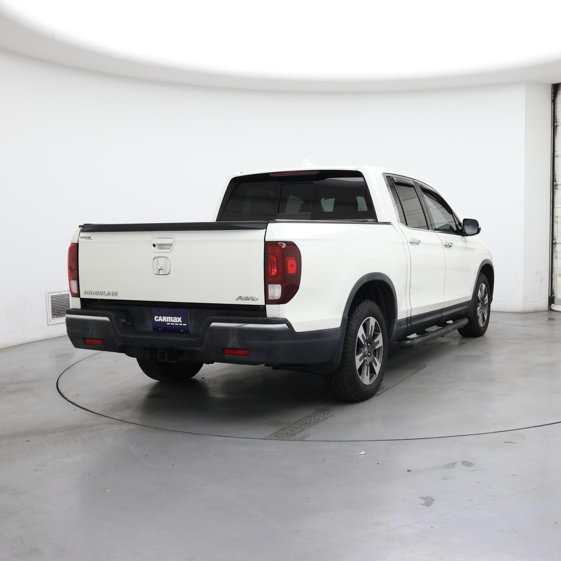 Thumbnail: 2019 Honda Ridgeline - 8