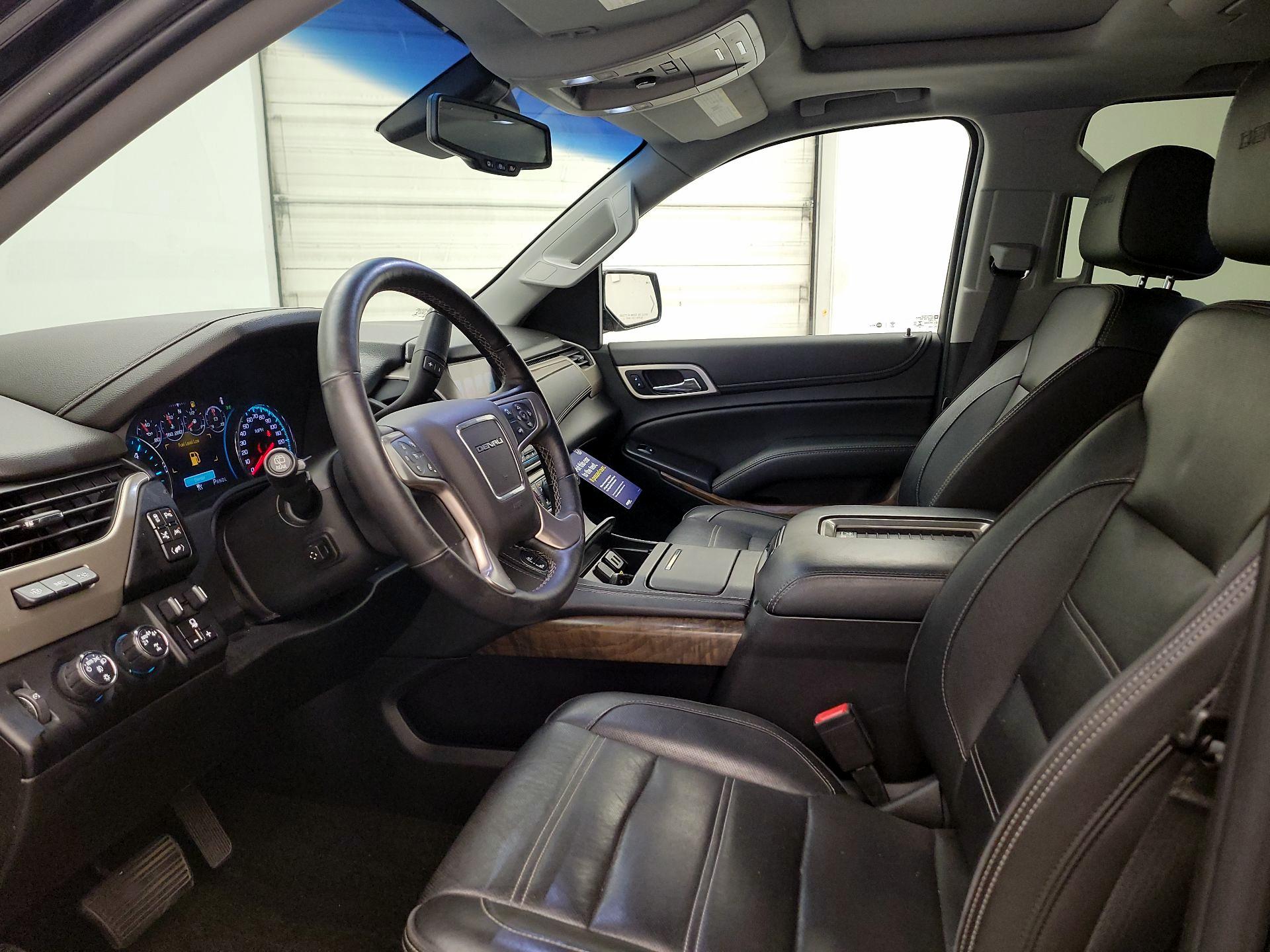 Thumbnail: 2018 GMC Yukon XL - 11