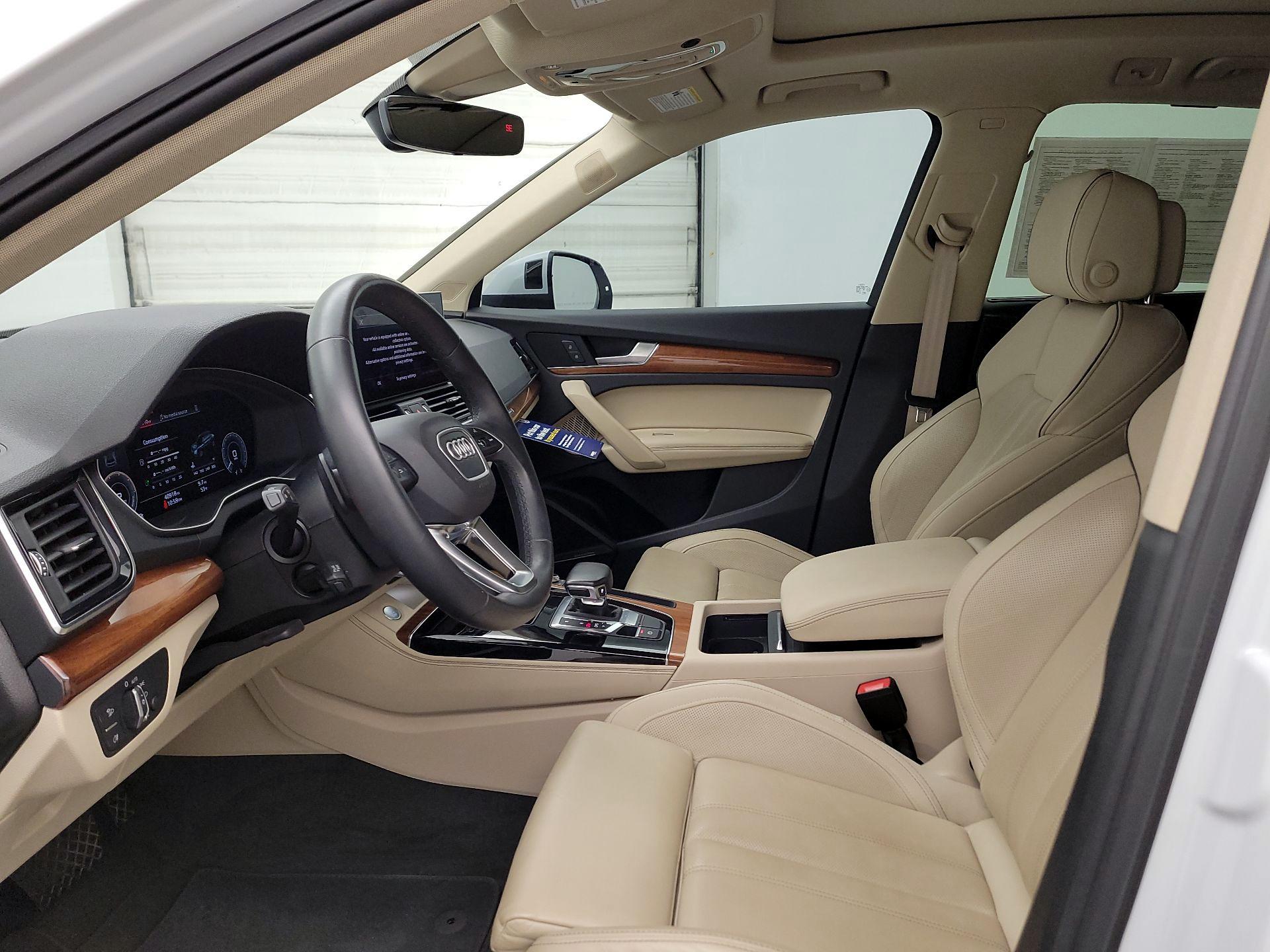 Thumbnail: 2021 Audi Q5 - 11