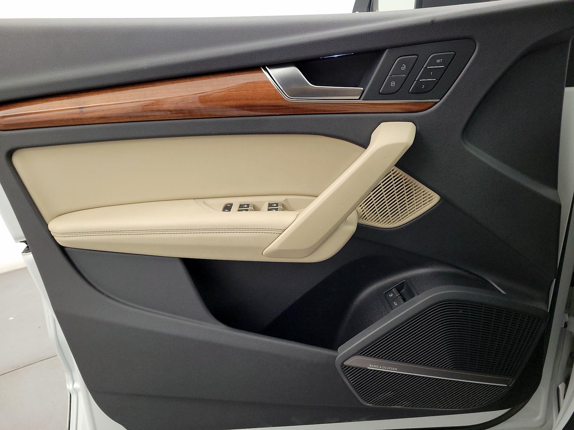 Thumbnail: 2021 Audi Q5 - 12